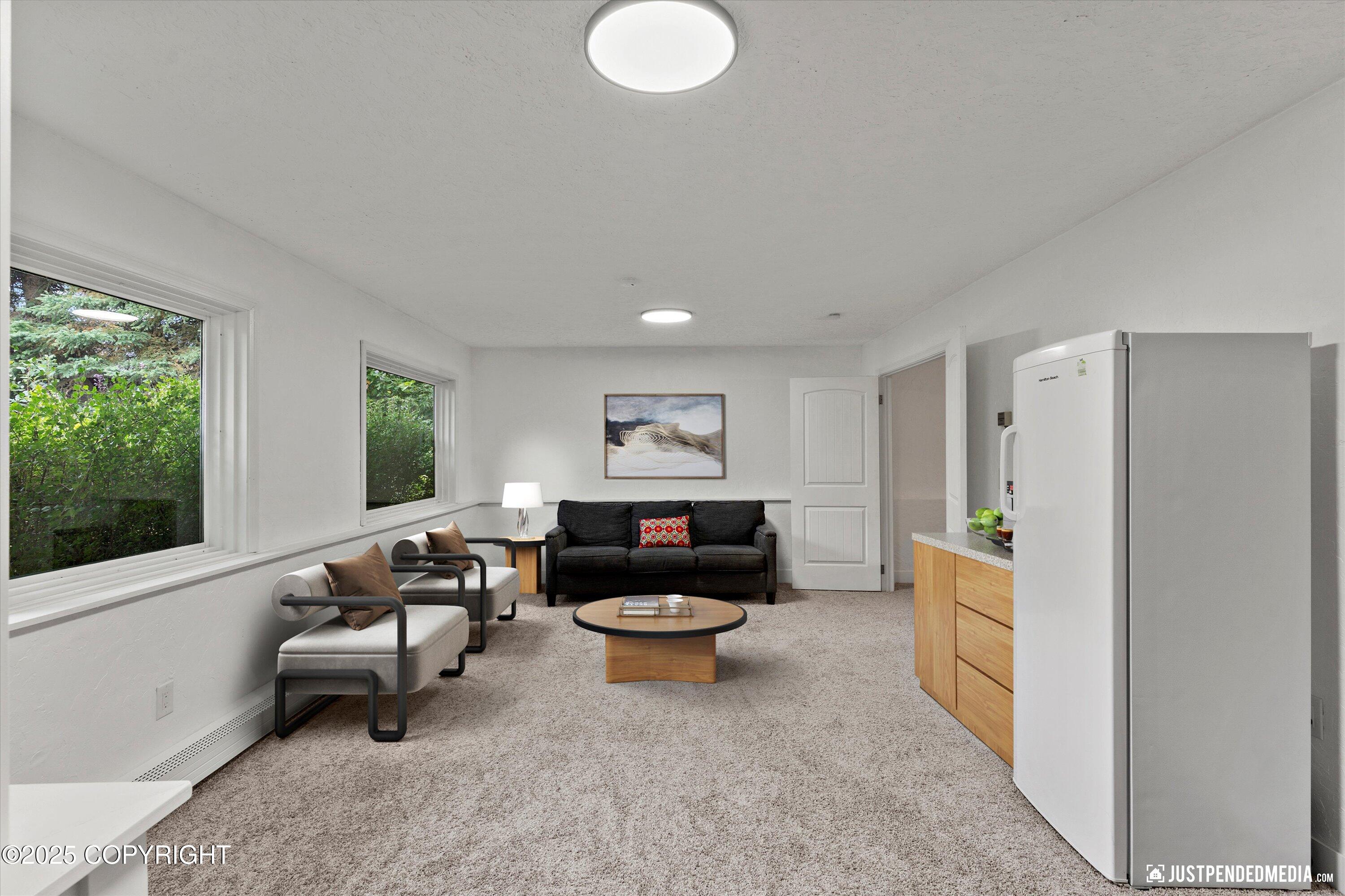 8000 Summerset Drive