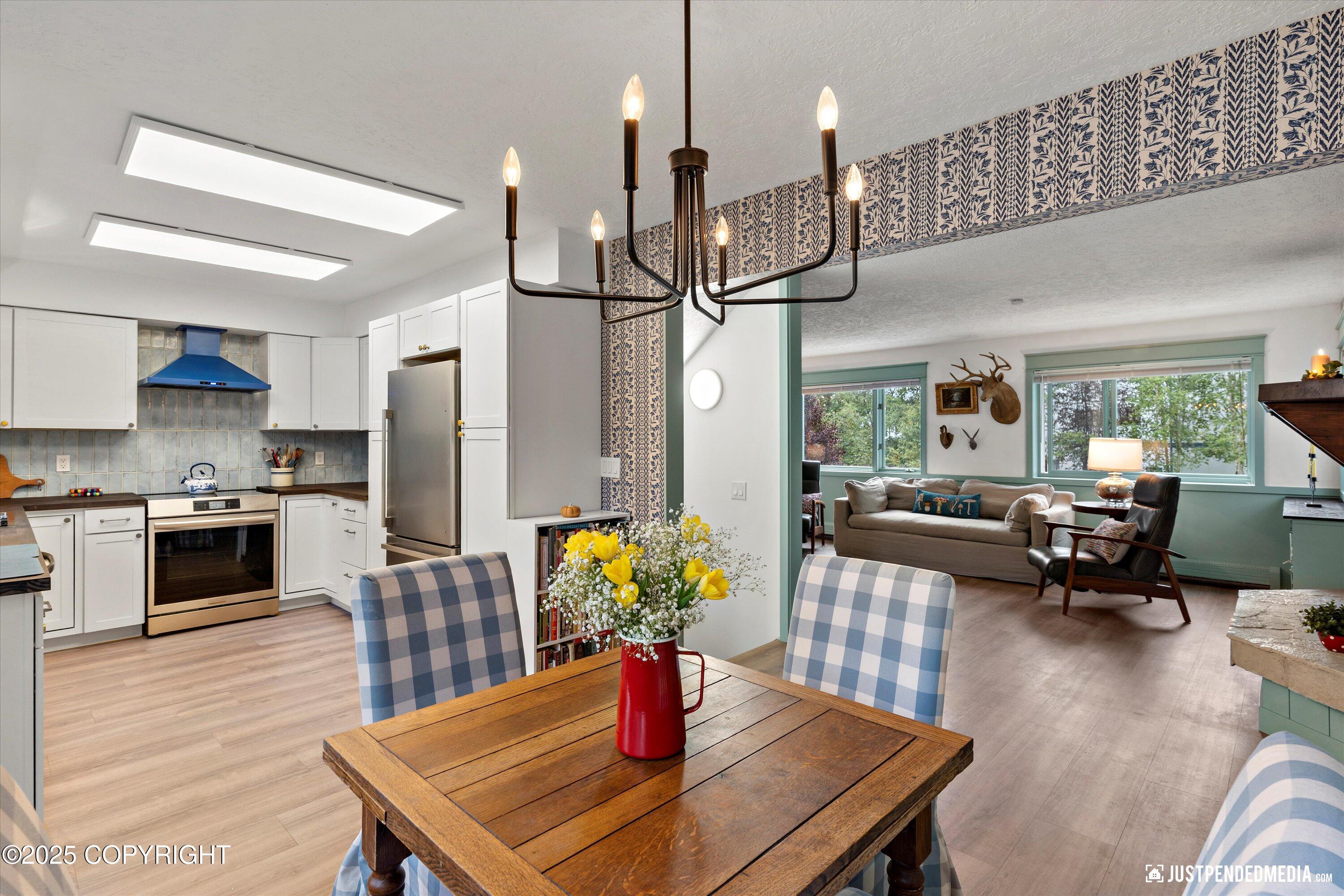 8000 Summerset Drive