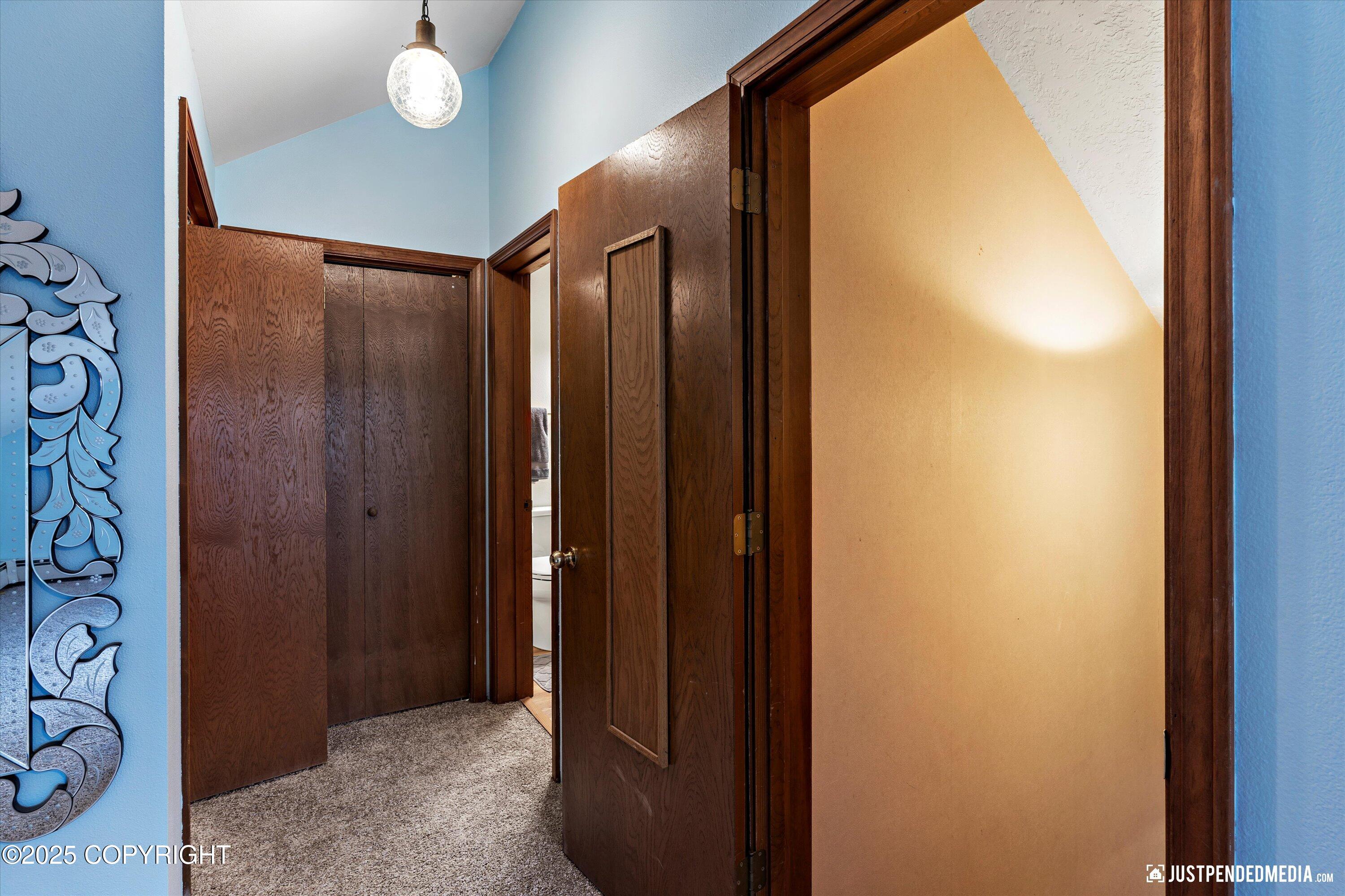 8000 Summerset Drive