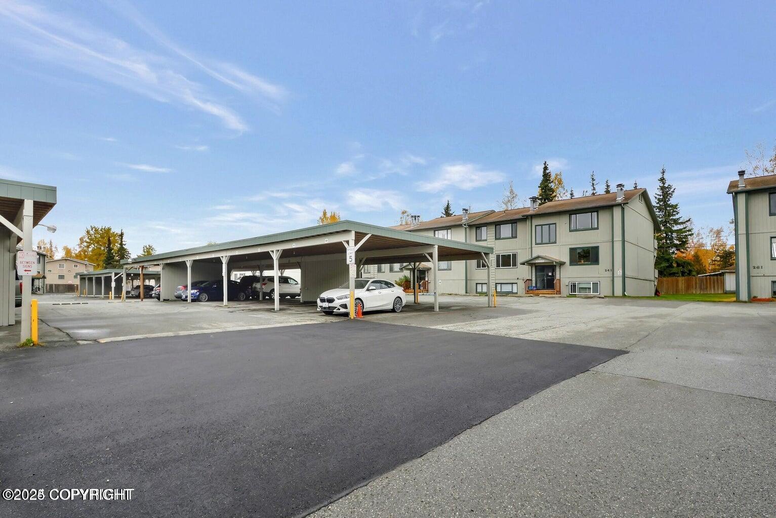 241 McCarrey Street # 3B