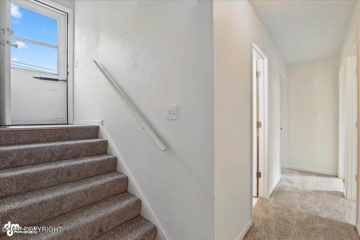 5559 Penn Circle