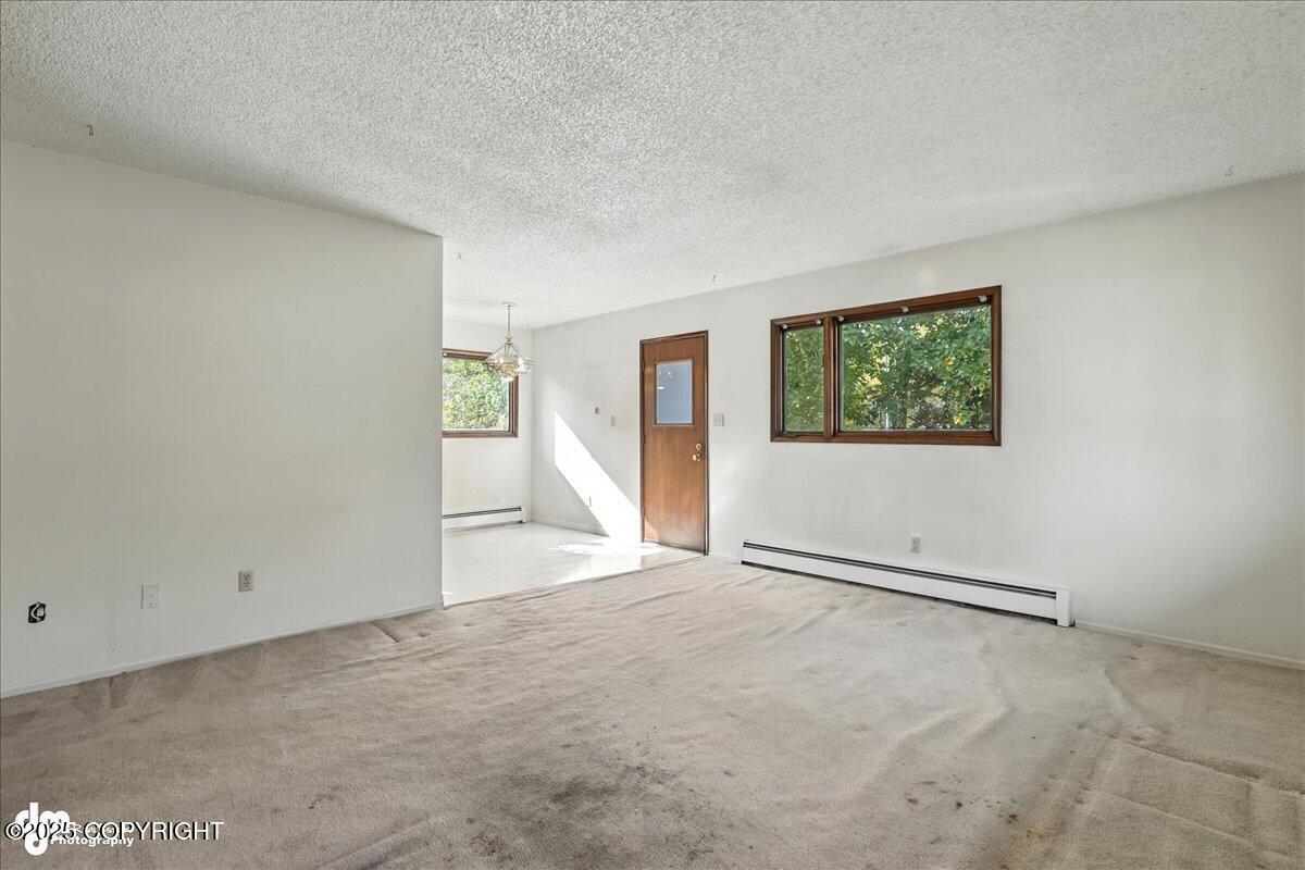 5559 Penn Circle