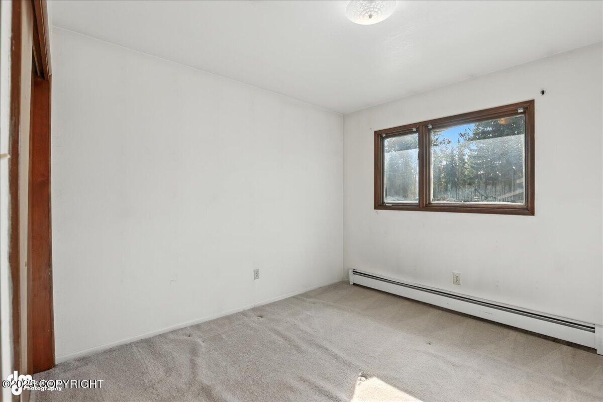 5559 Penn Circle