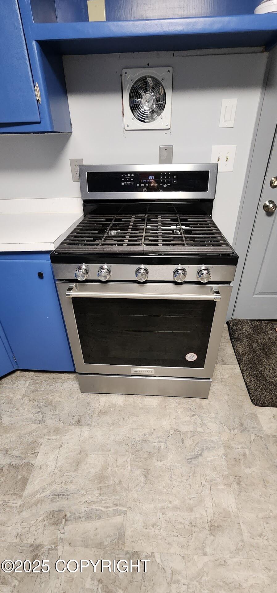 4321 Thompson Avenue