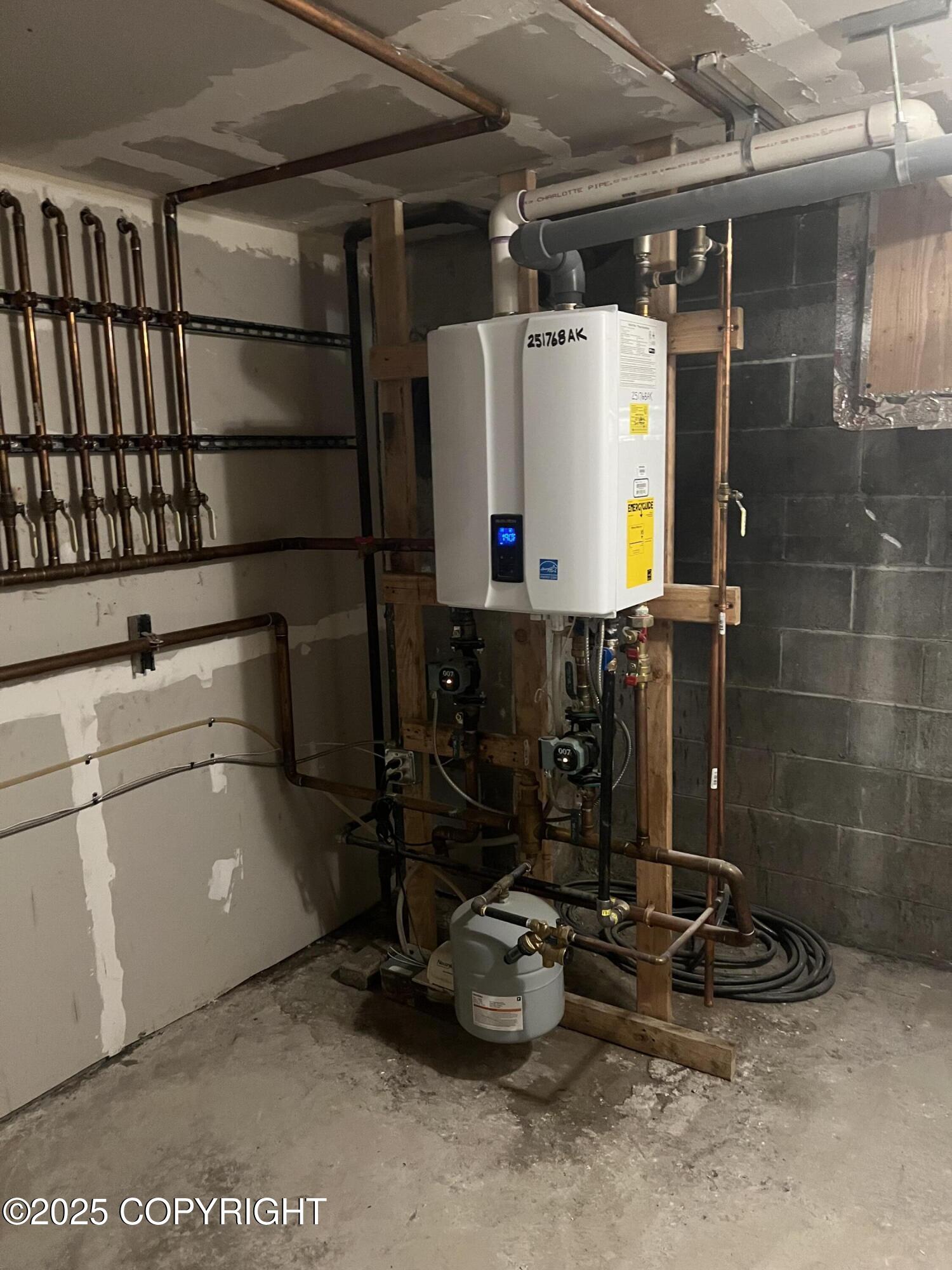 4321 Thompson Avenue