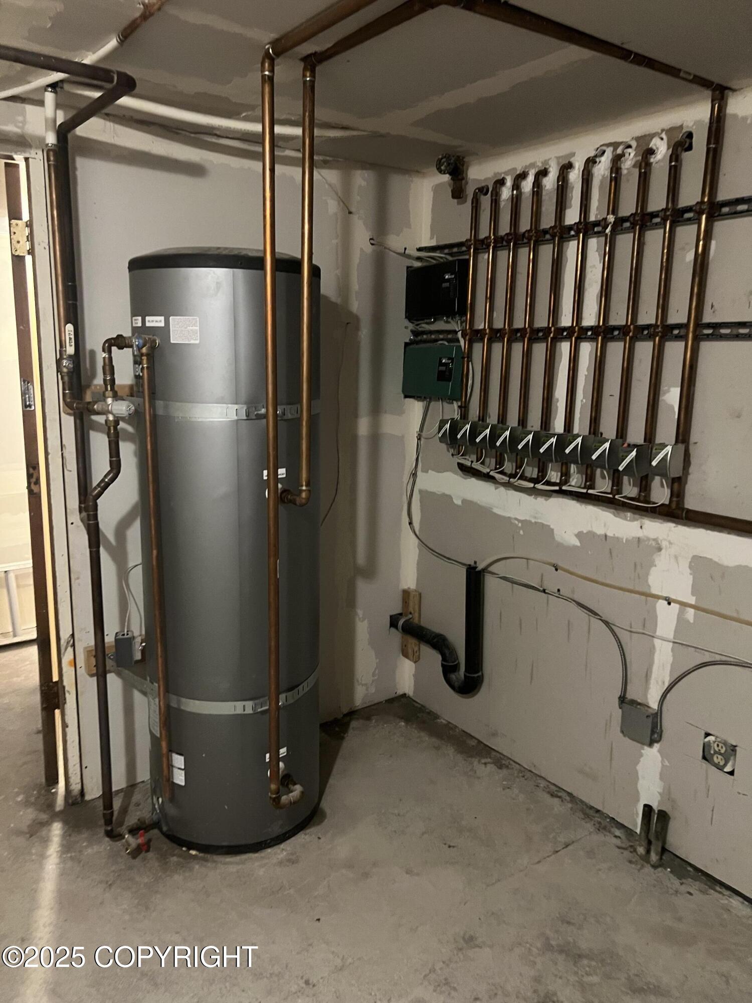 4321 Thompson Avenue