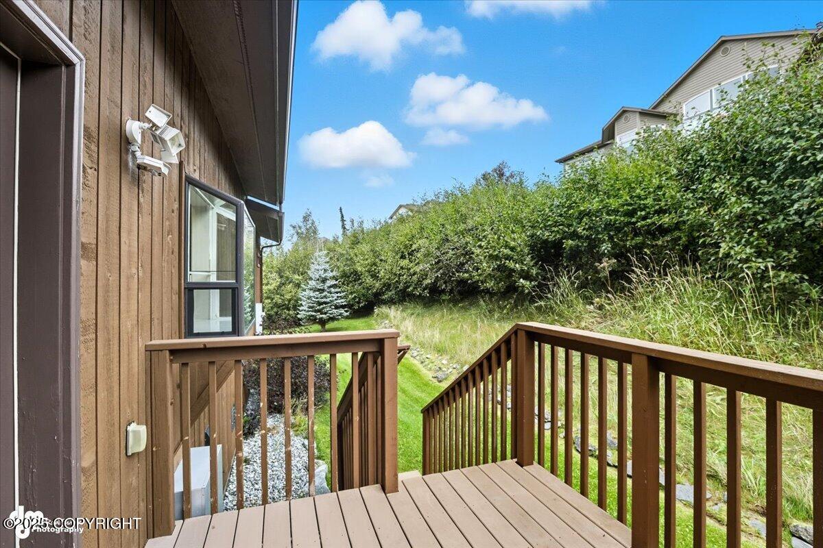 16847 Woods Pointe Circle