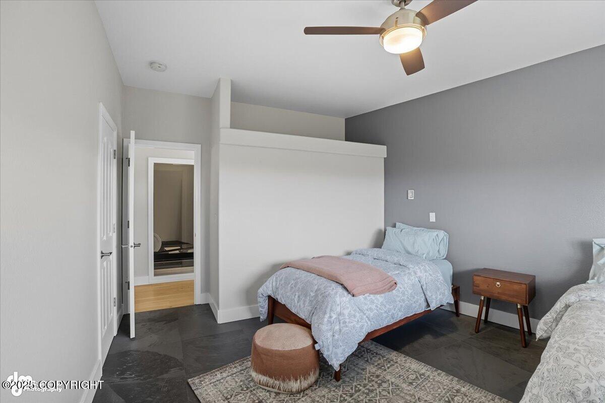 16847 Woods Pointe Circle