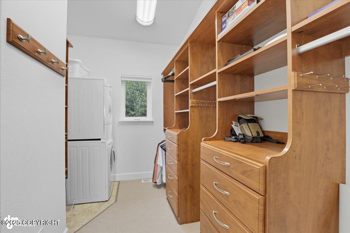 16847 Woods Pointe Circle