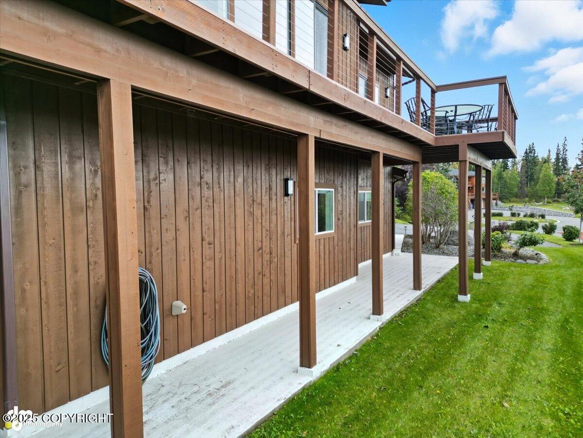 16847 Woods Pointe Circle