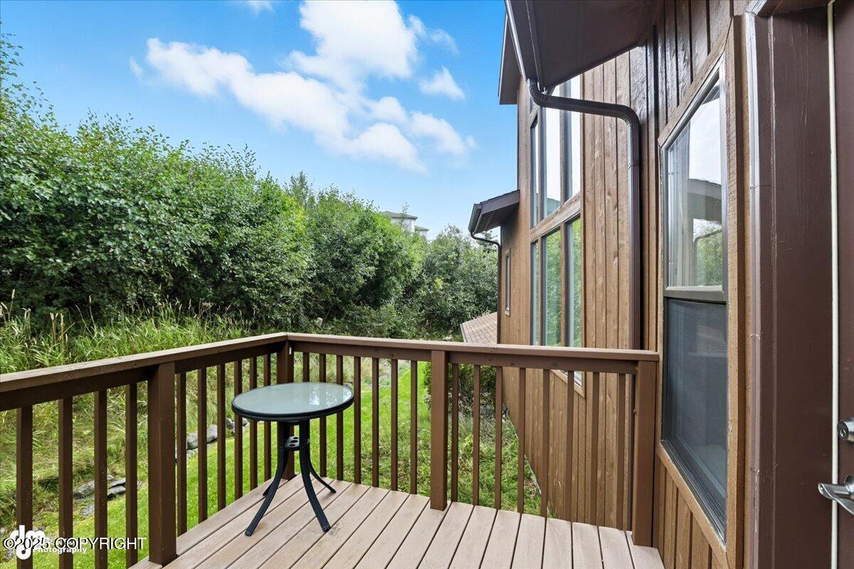 16847 Woods Pointe Circle