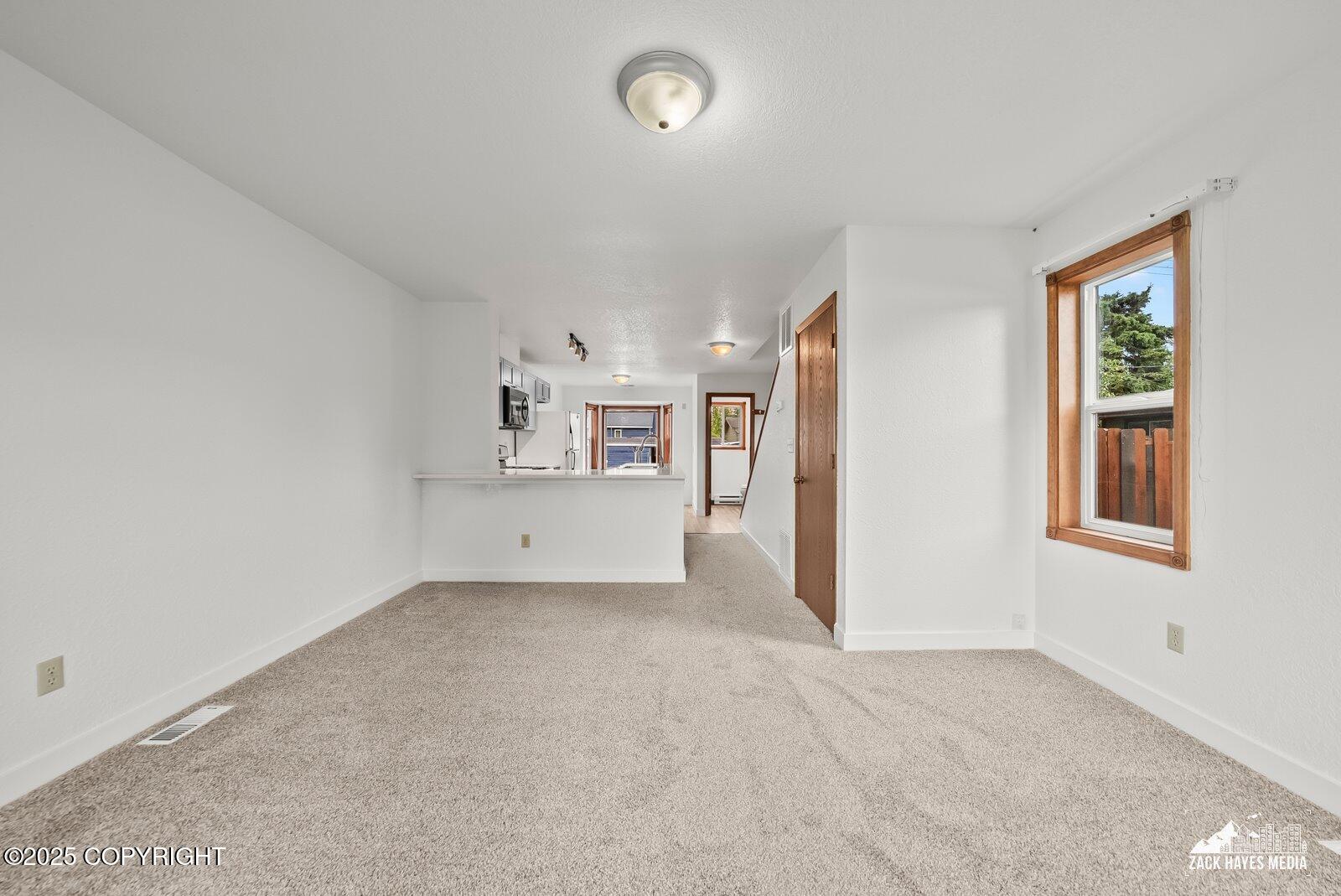 424 E Manor Avenue