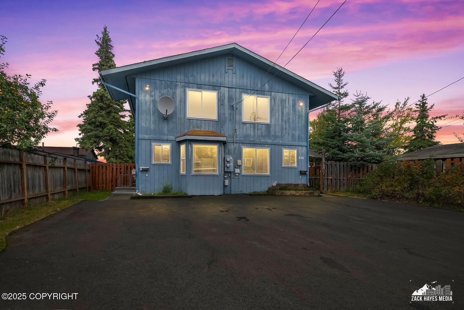 424 E Manor Avenue