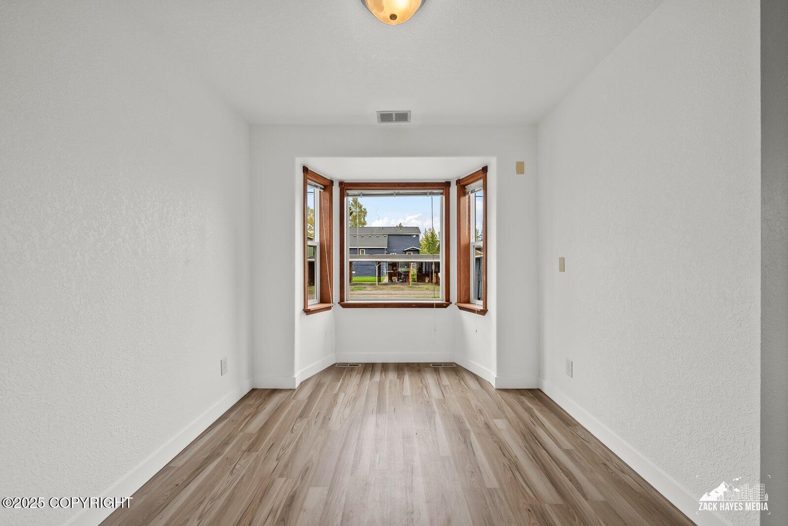 424 E Manor Avenue