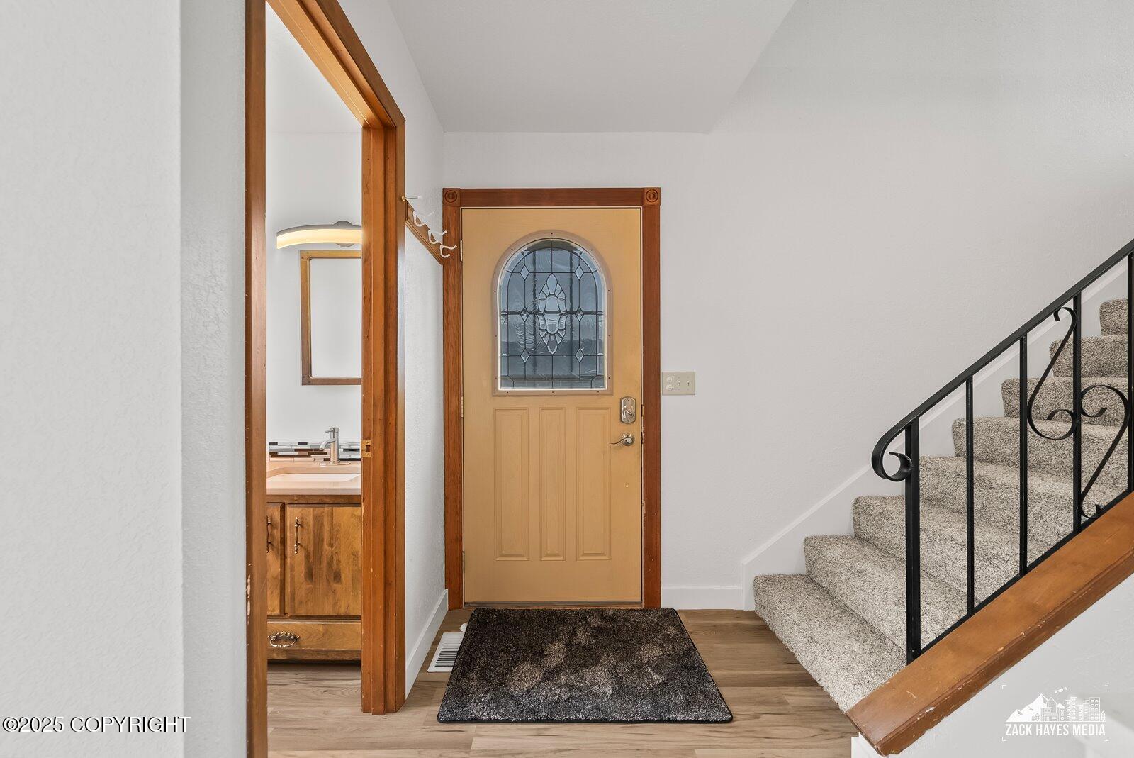 424 E Manor Avenue