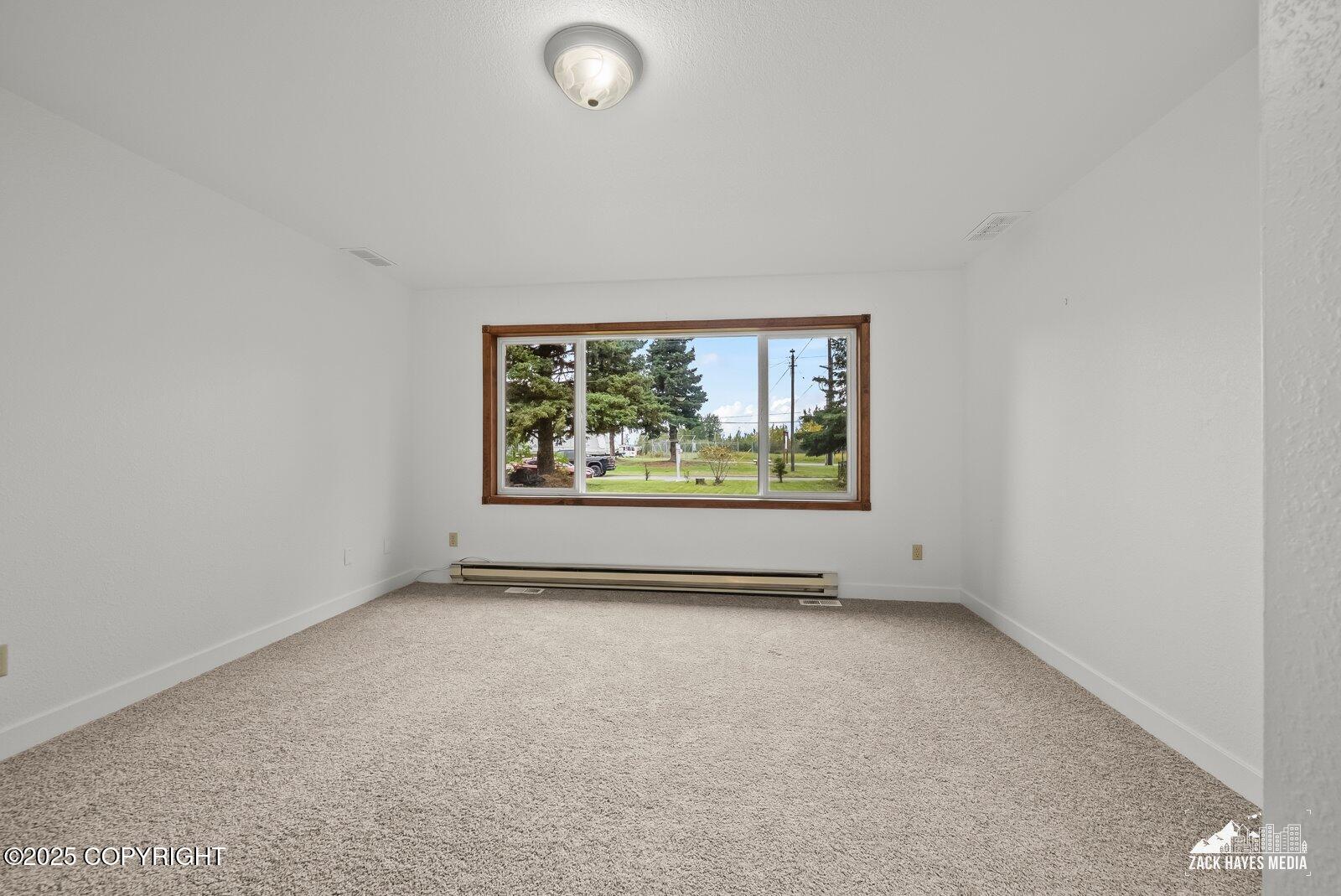 424 E Manor Avenue