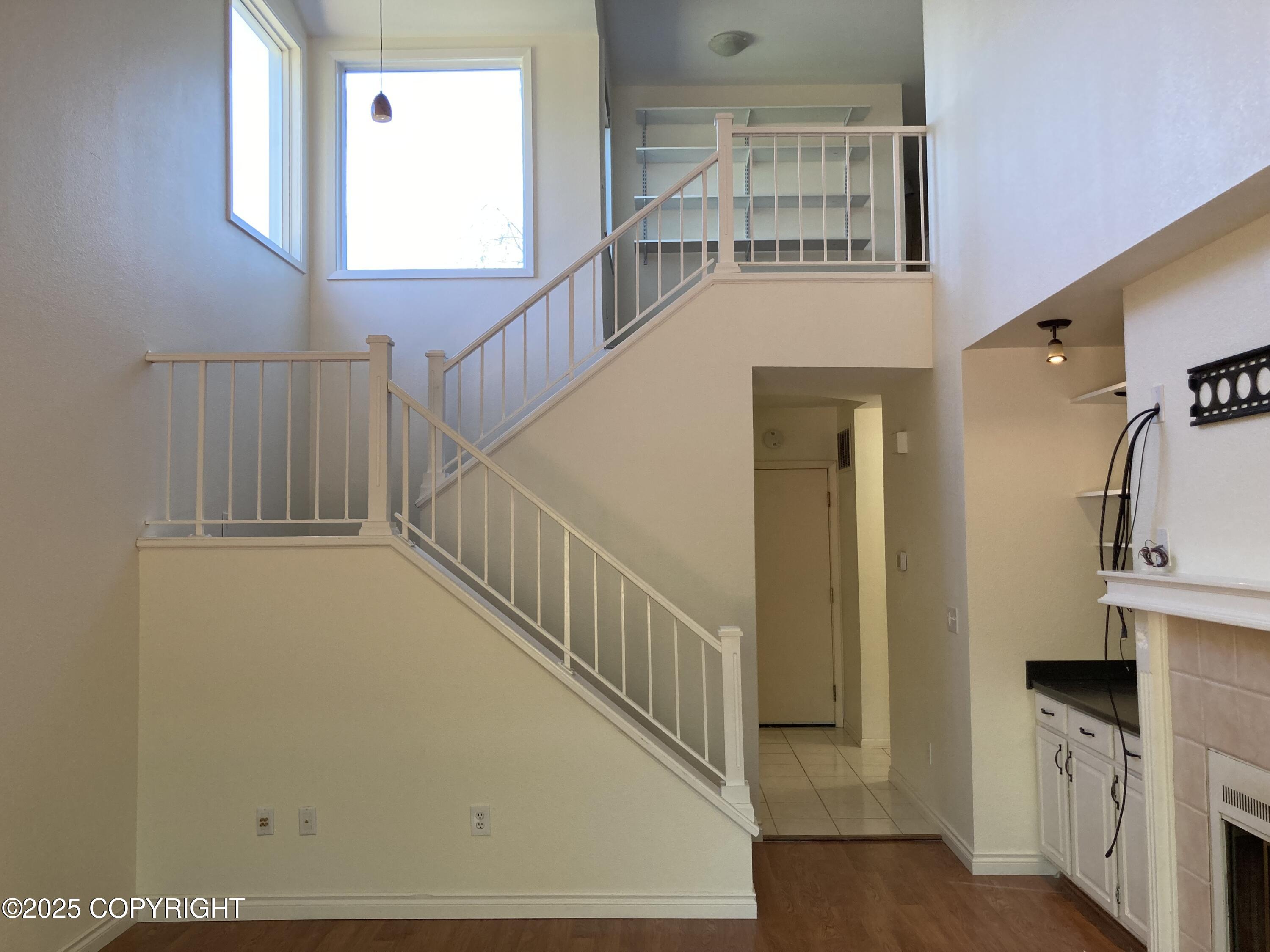 1907 Parkview Circle