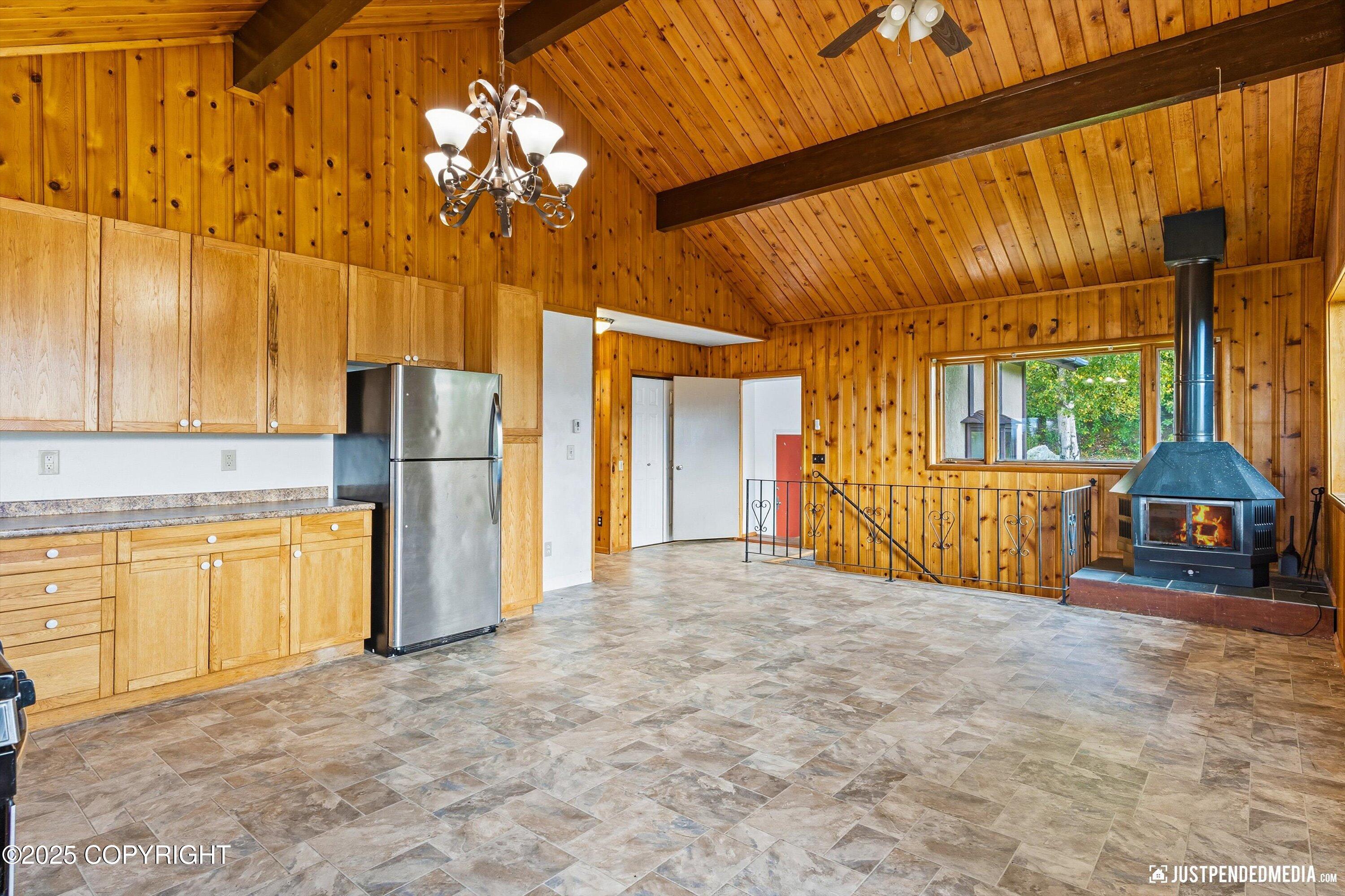 11806 W Skyline Drive