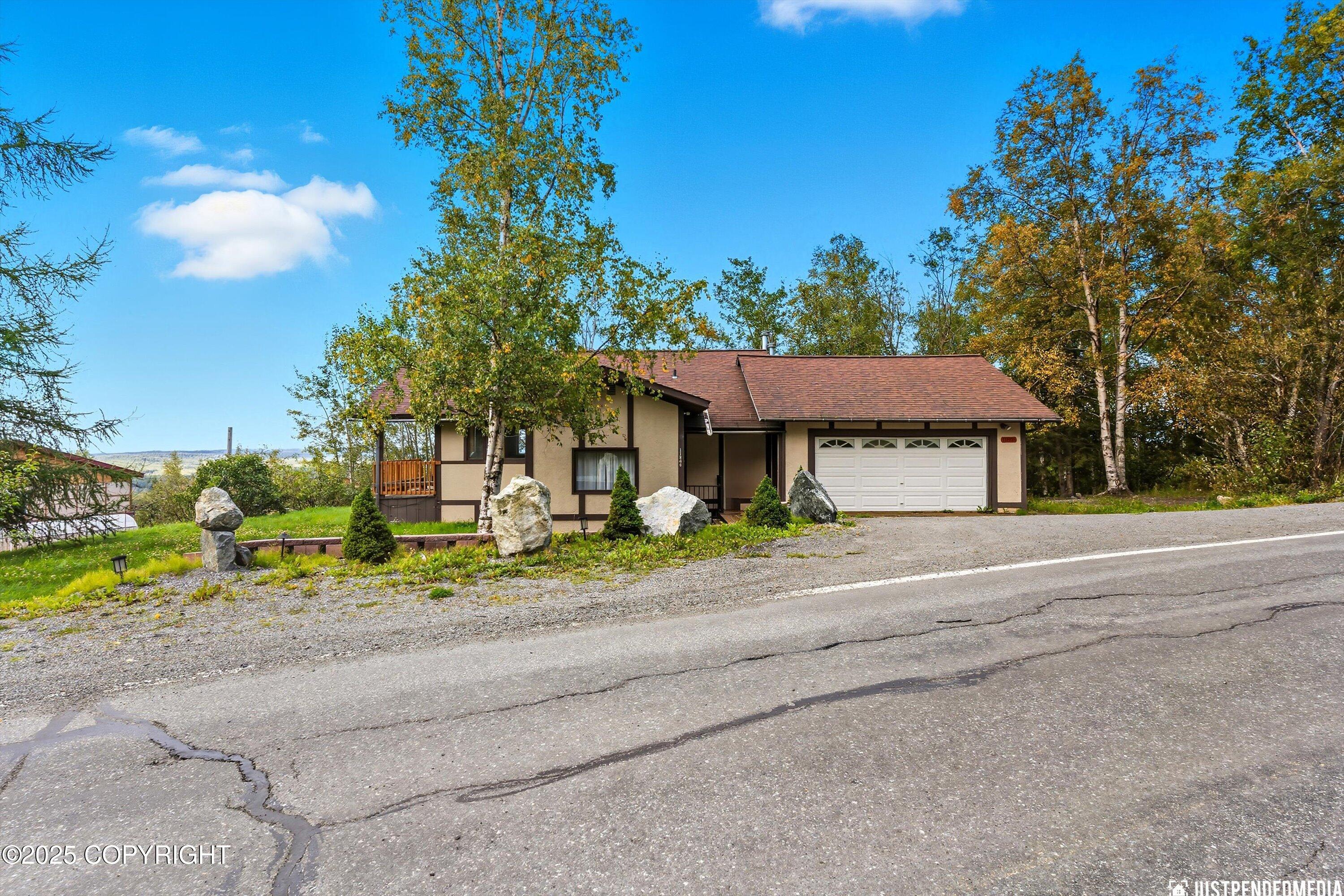 11806 W Skyline Drive