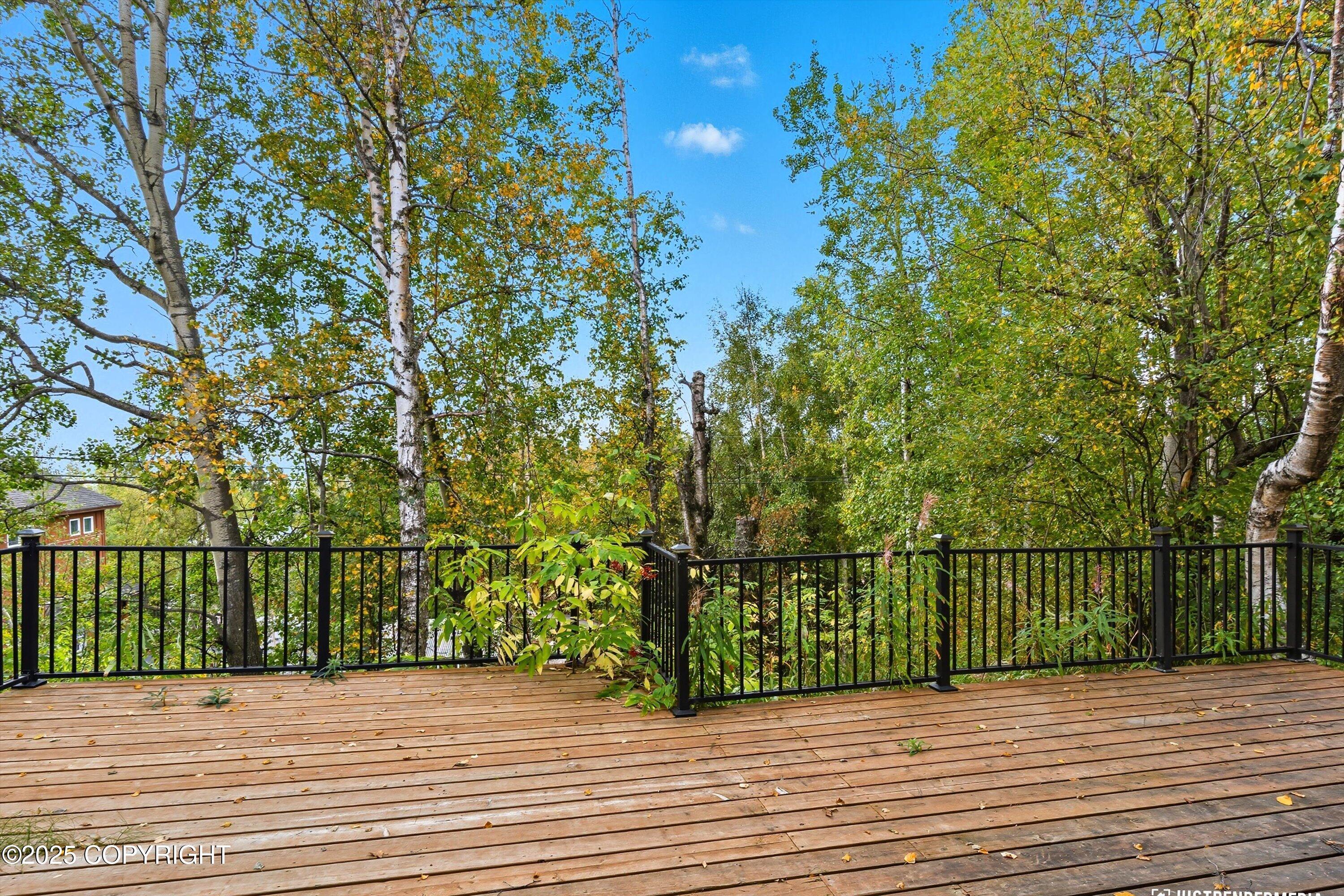 11806 W Skyline Drive