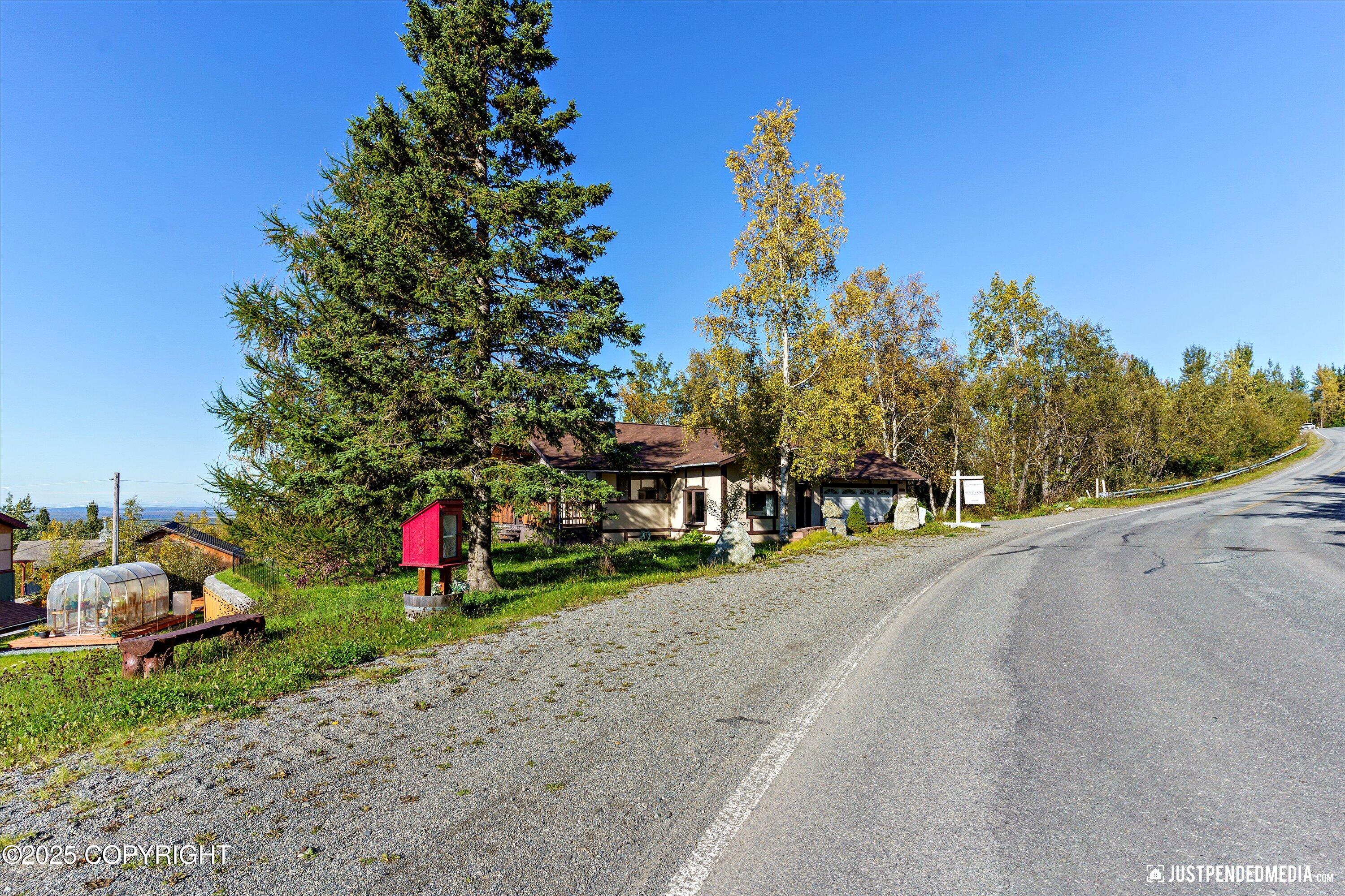 11806 W Skyline Drive