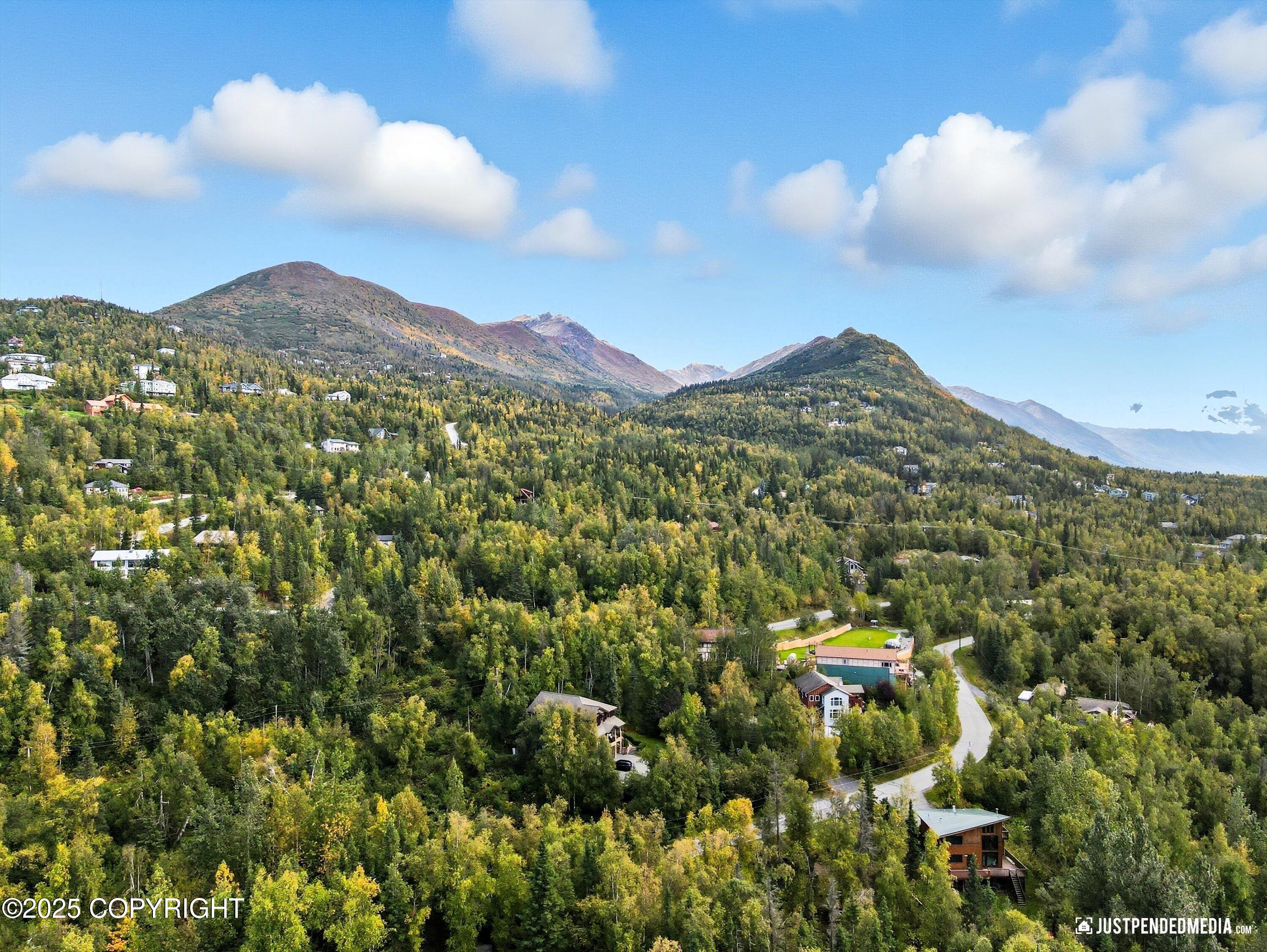 11806 W Skyline Drive