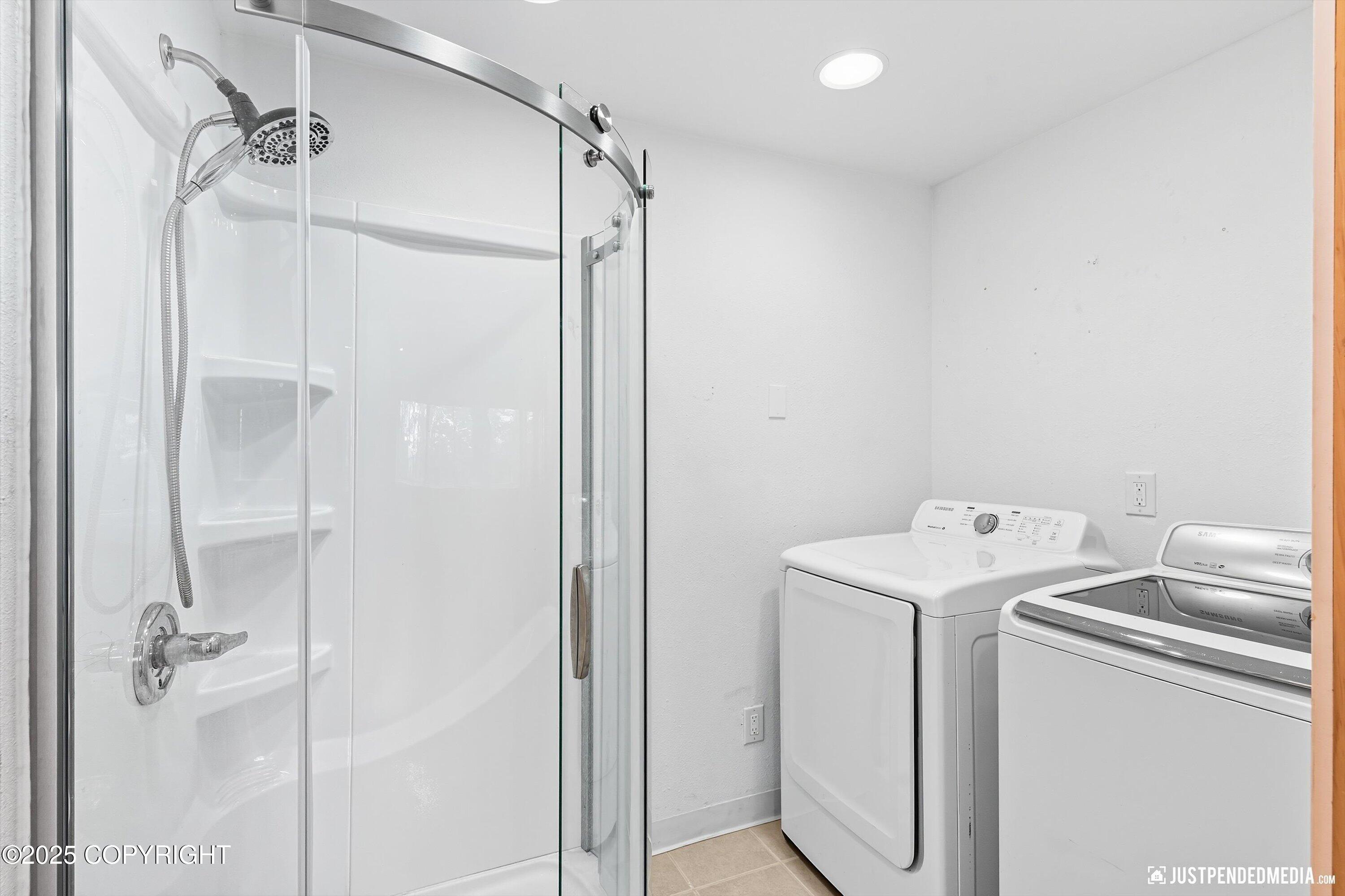 11806 W Skyline Drive