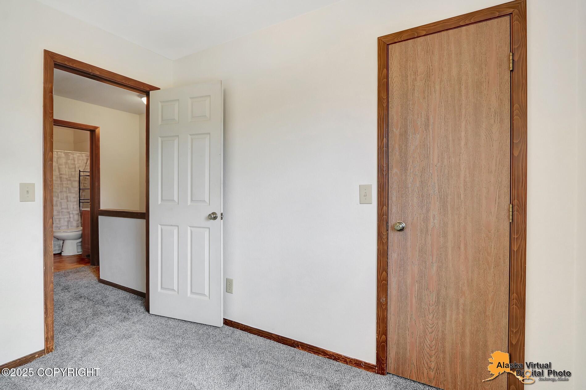 1411 Carolyn Circle