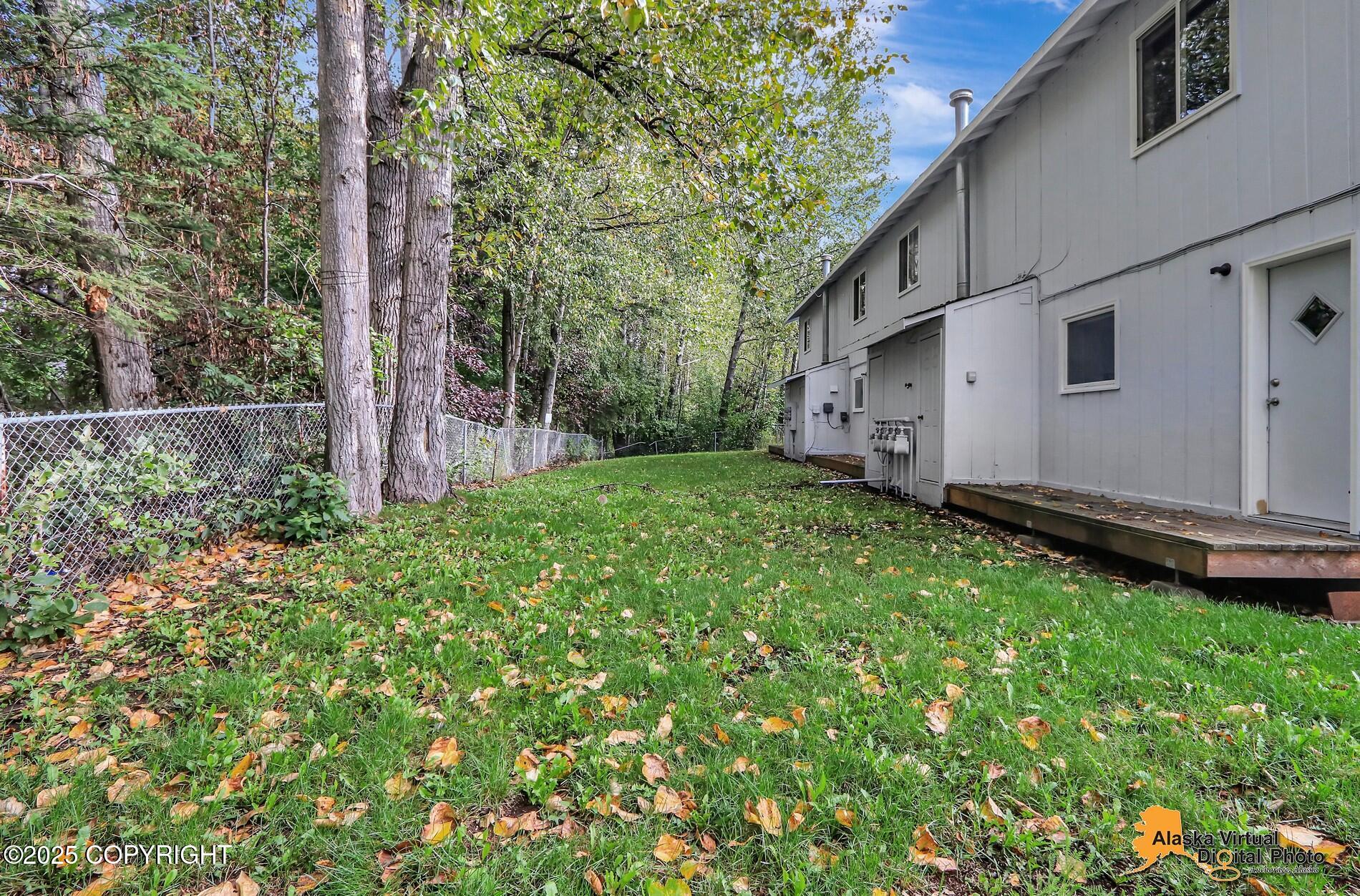 1411 Carolyn Circle
