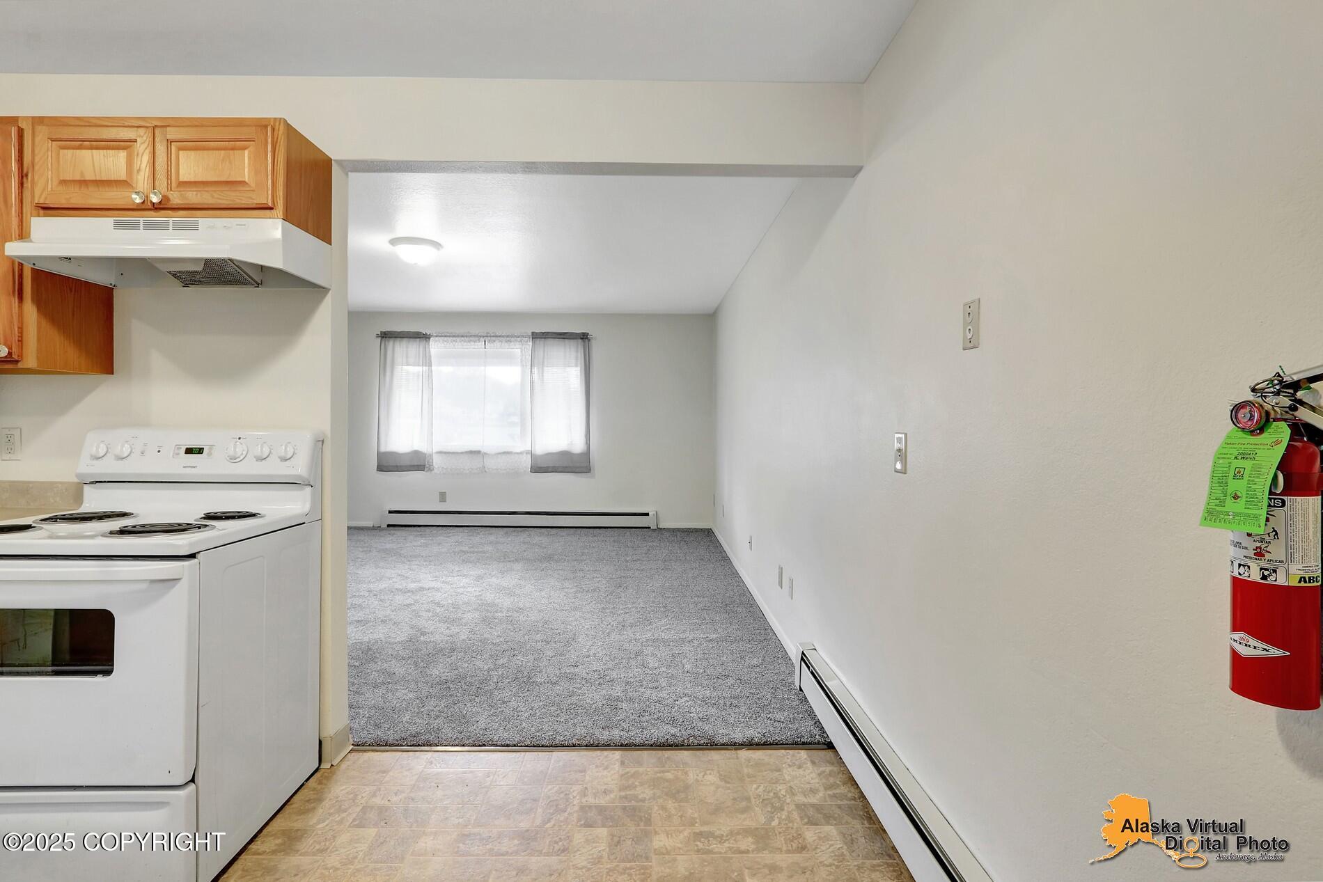 1411 Carolyn Circle
