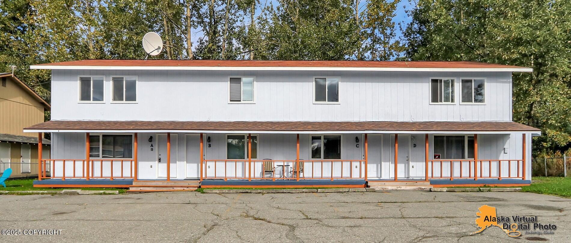 1411 Carolyn Circle