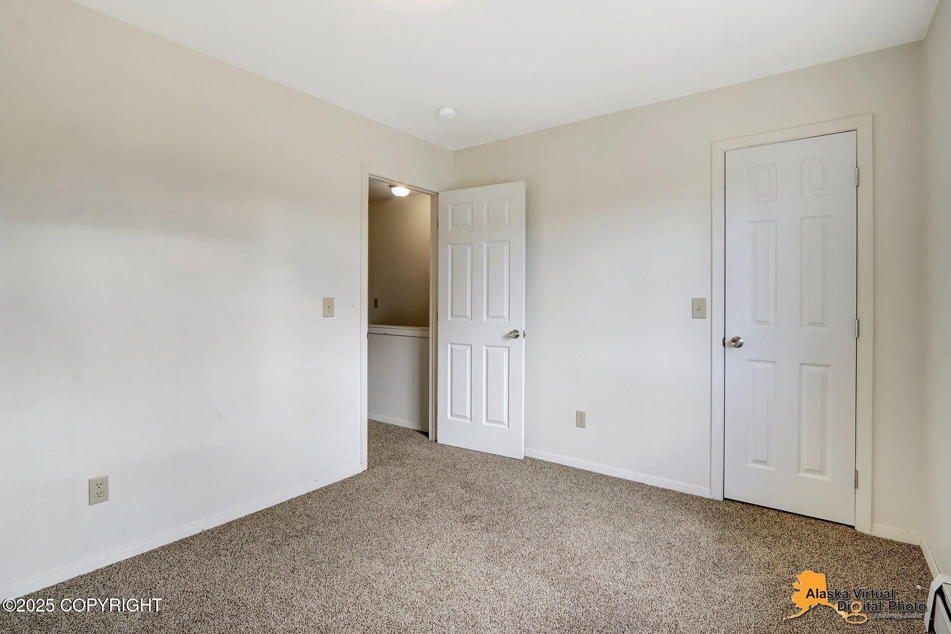 1411 Carolyn Circle