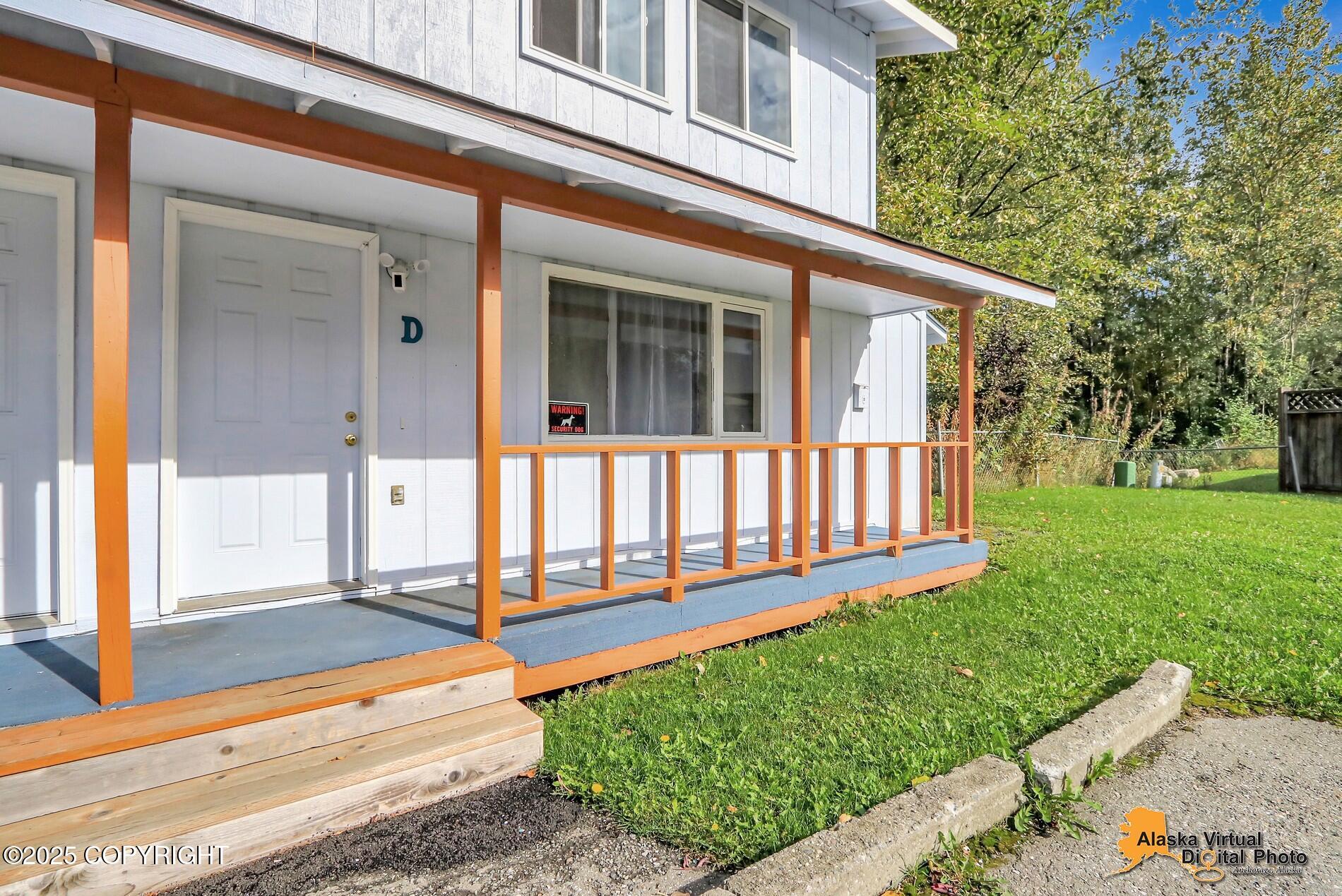 1411 Carolyn Circle