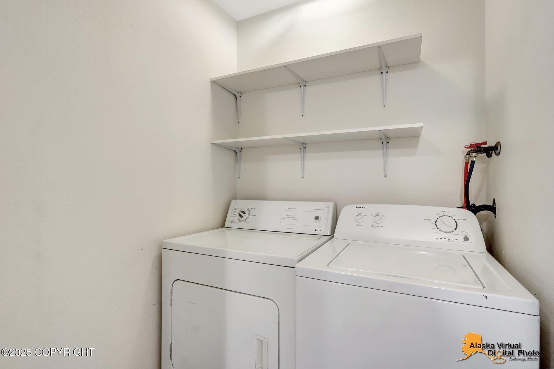 1411 Carolyn Circle