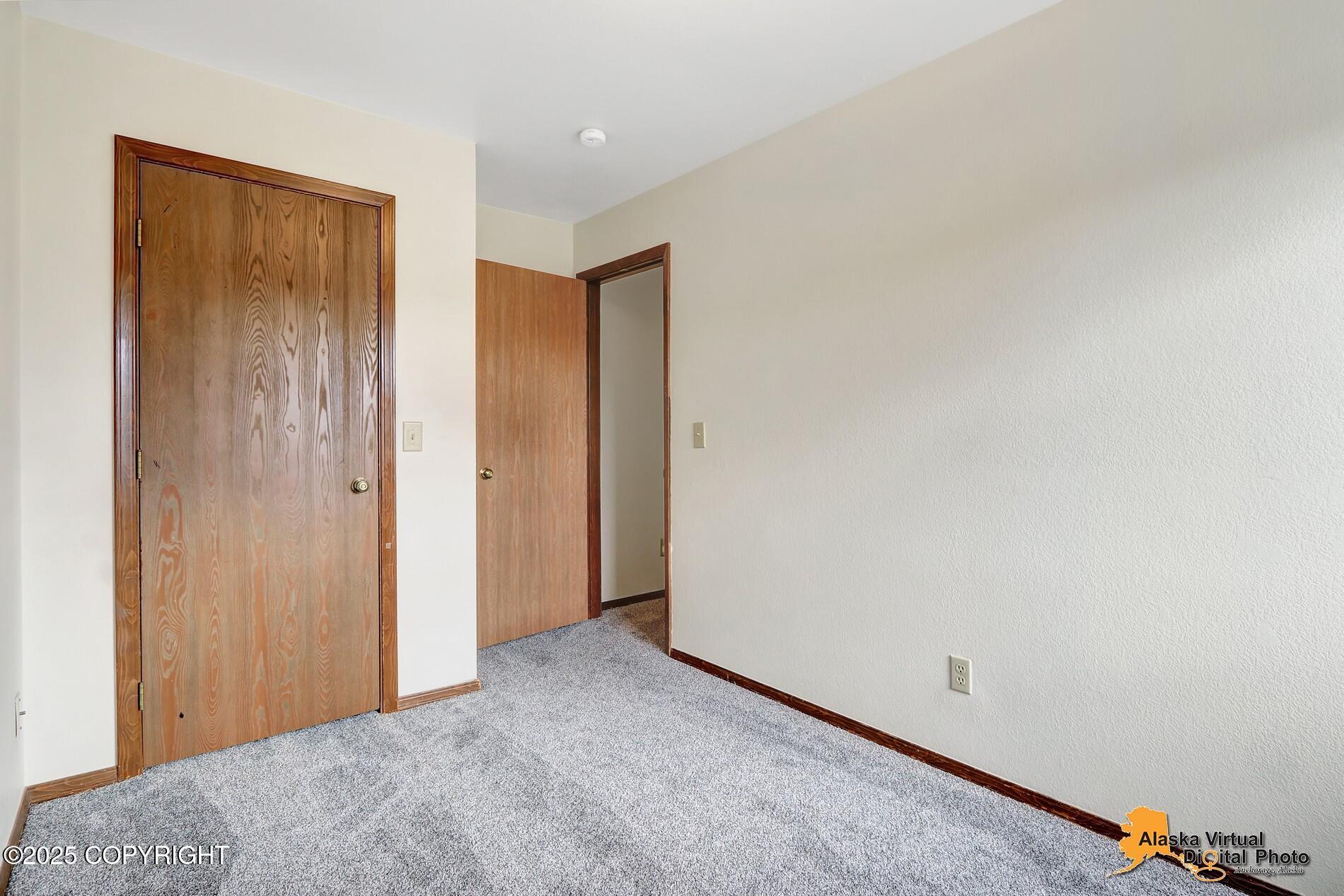 1411 Carolyn Circle
