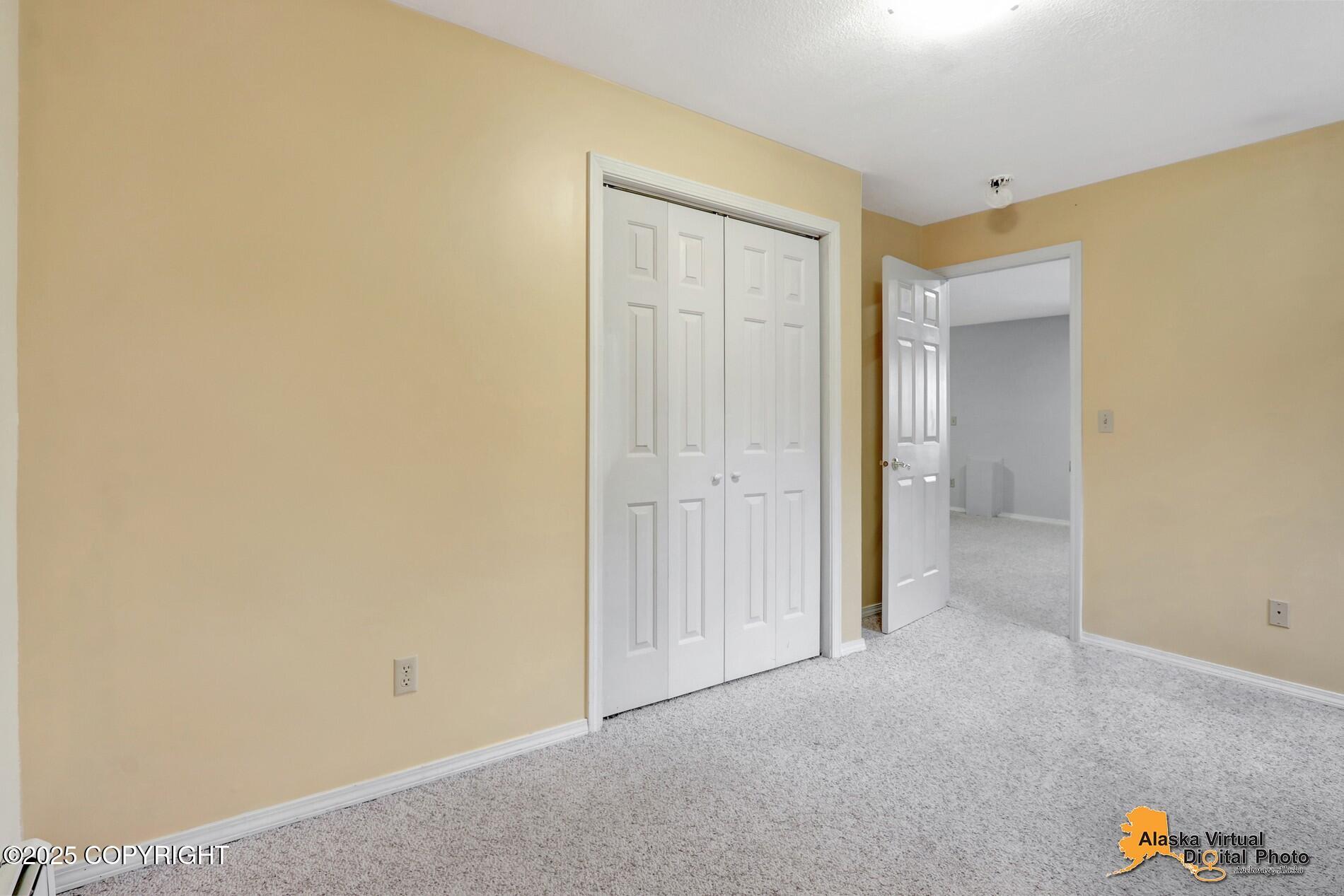 6411 Ridge Tree Circle