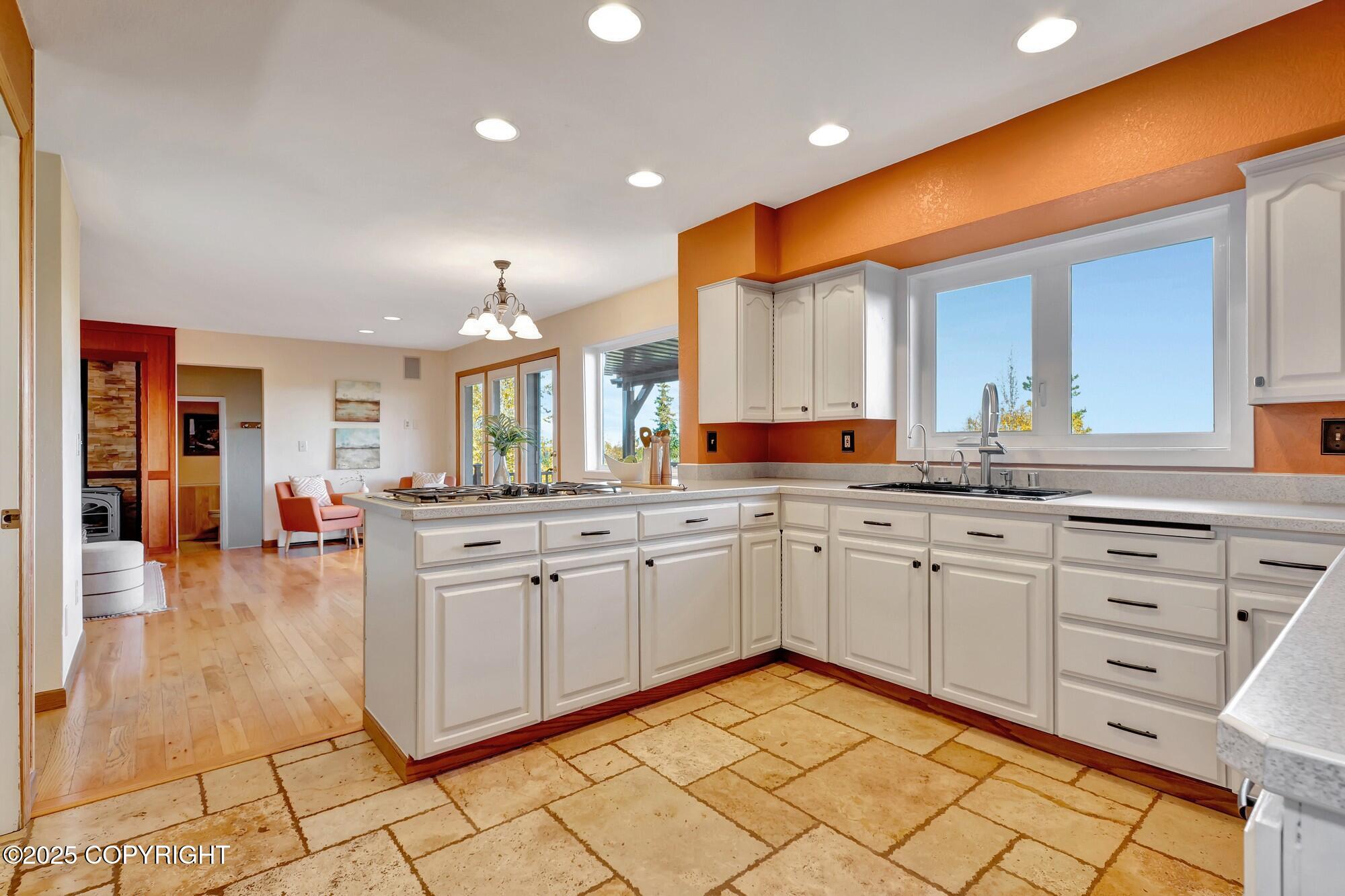 6411 Ridge Tree Circle