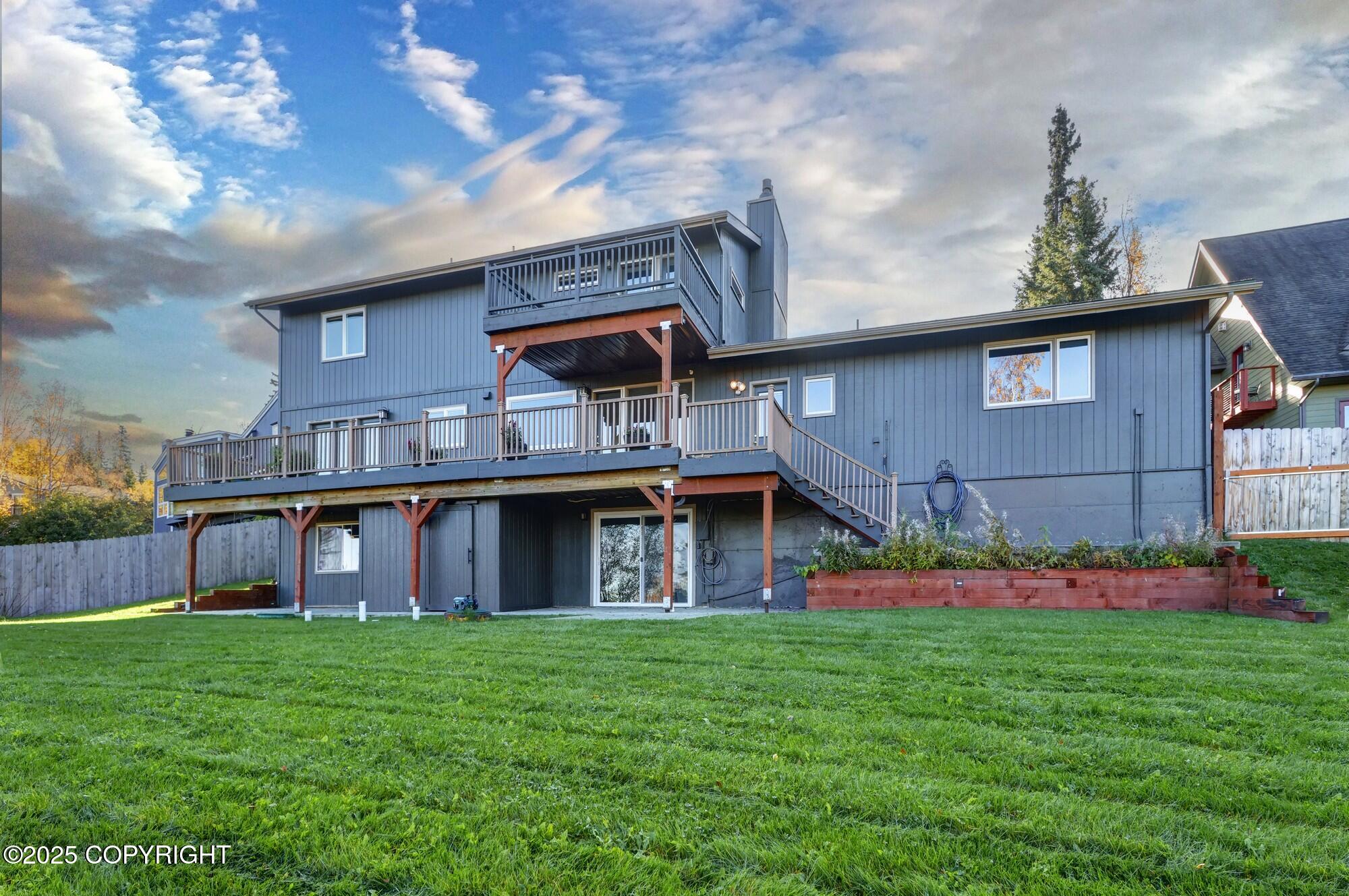 6411 Ridge Tree Circle