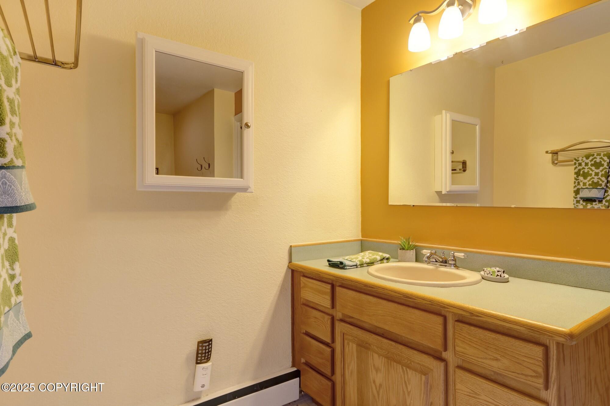 6411 Ridge Tree Circle