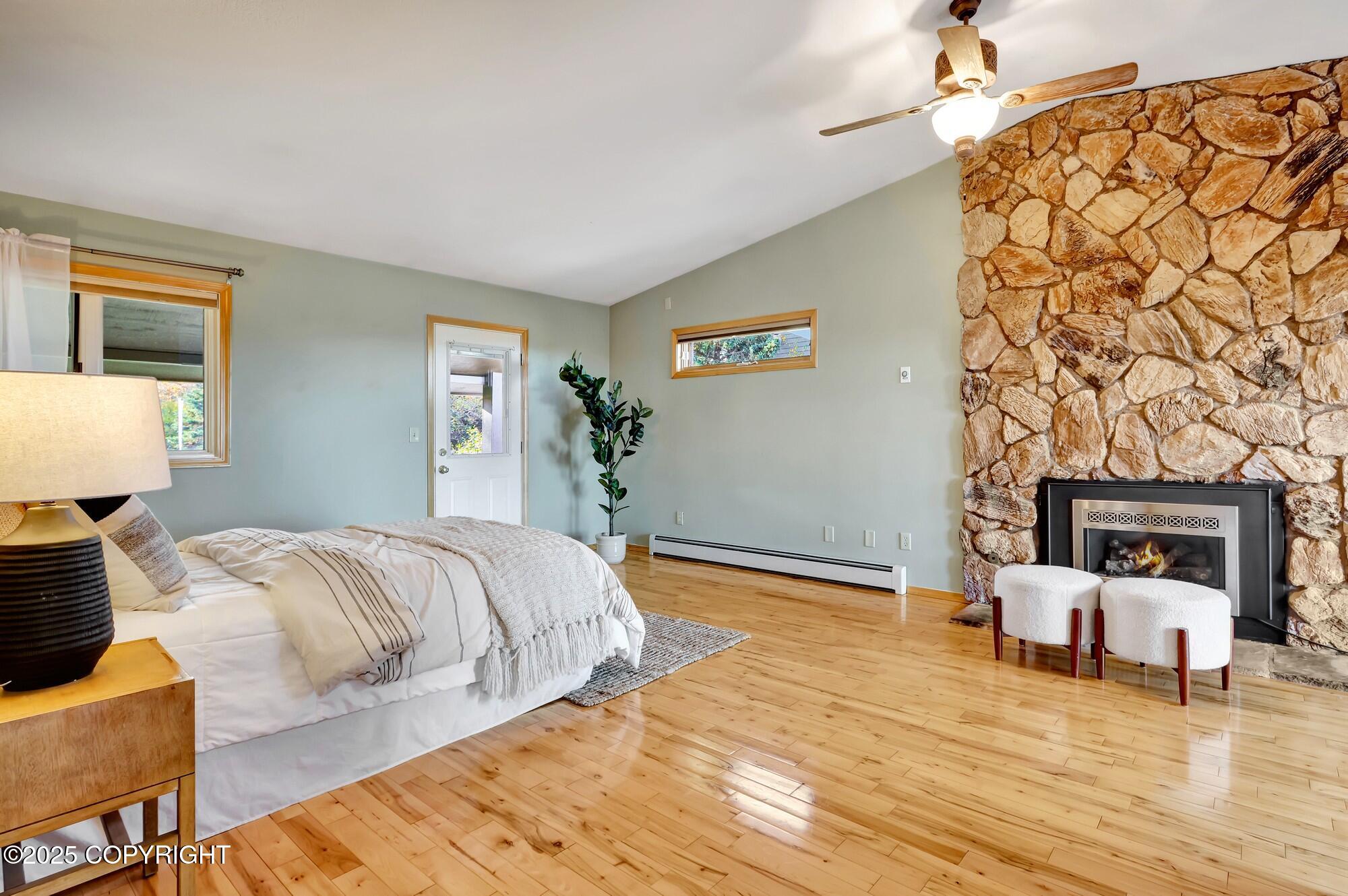 6411 Ridge Tree Circle