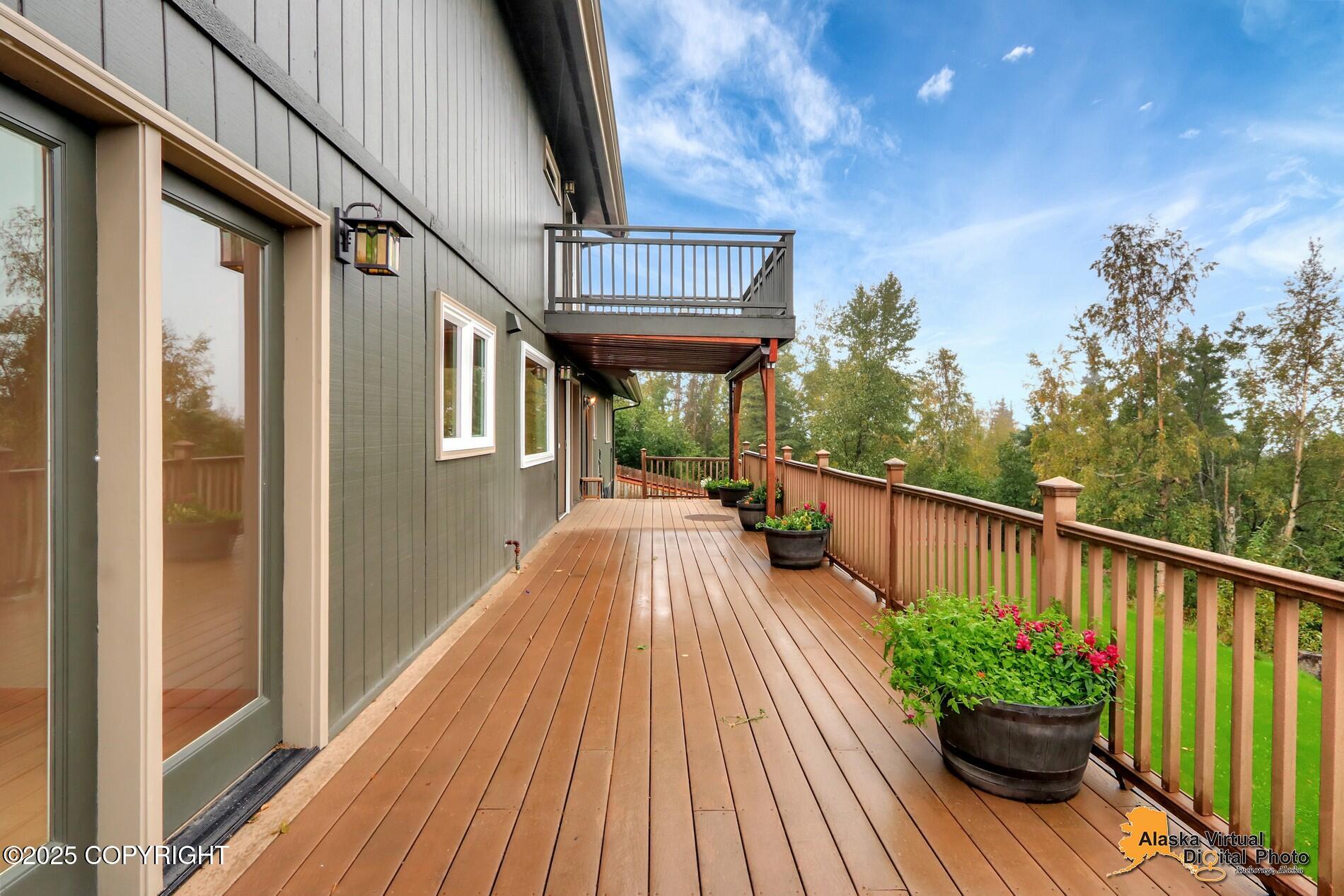 6411 Ridge Tree Circle