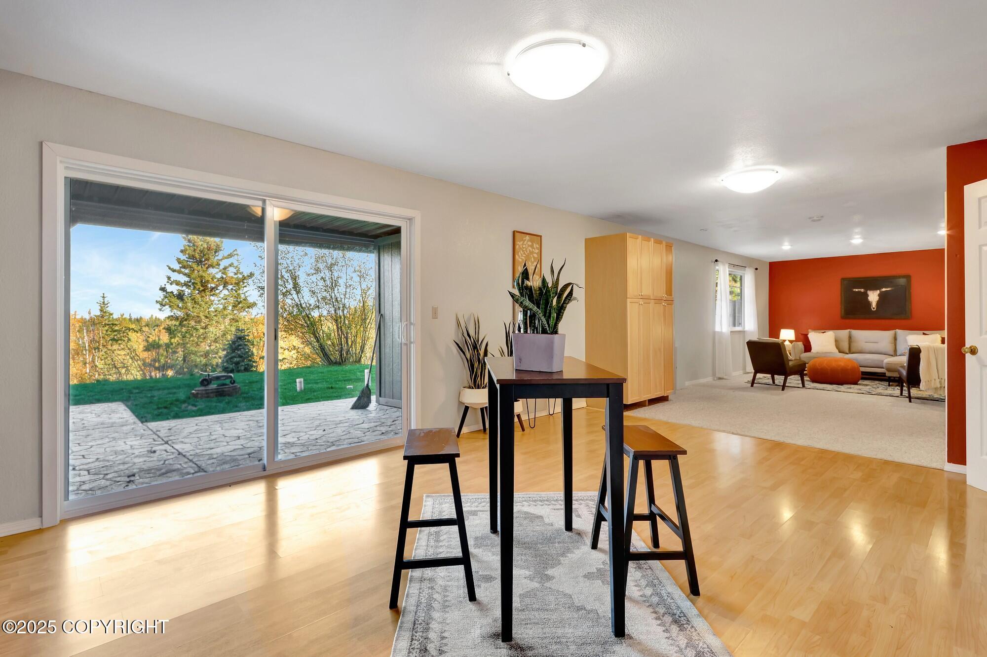 6411 Ridge Tree Circle