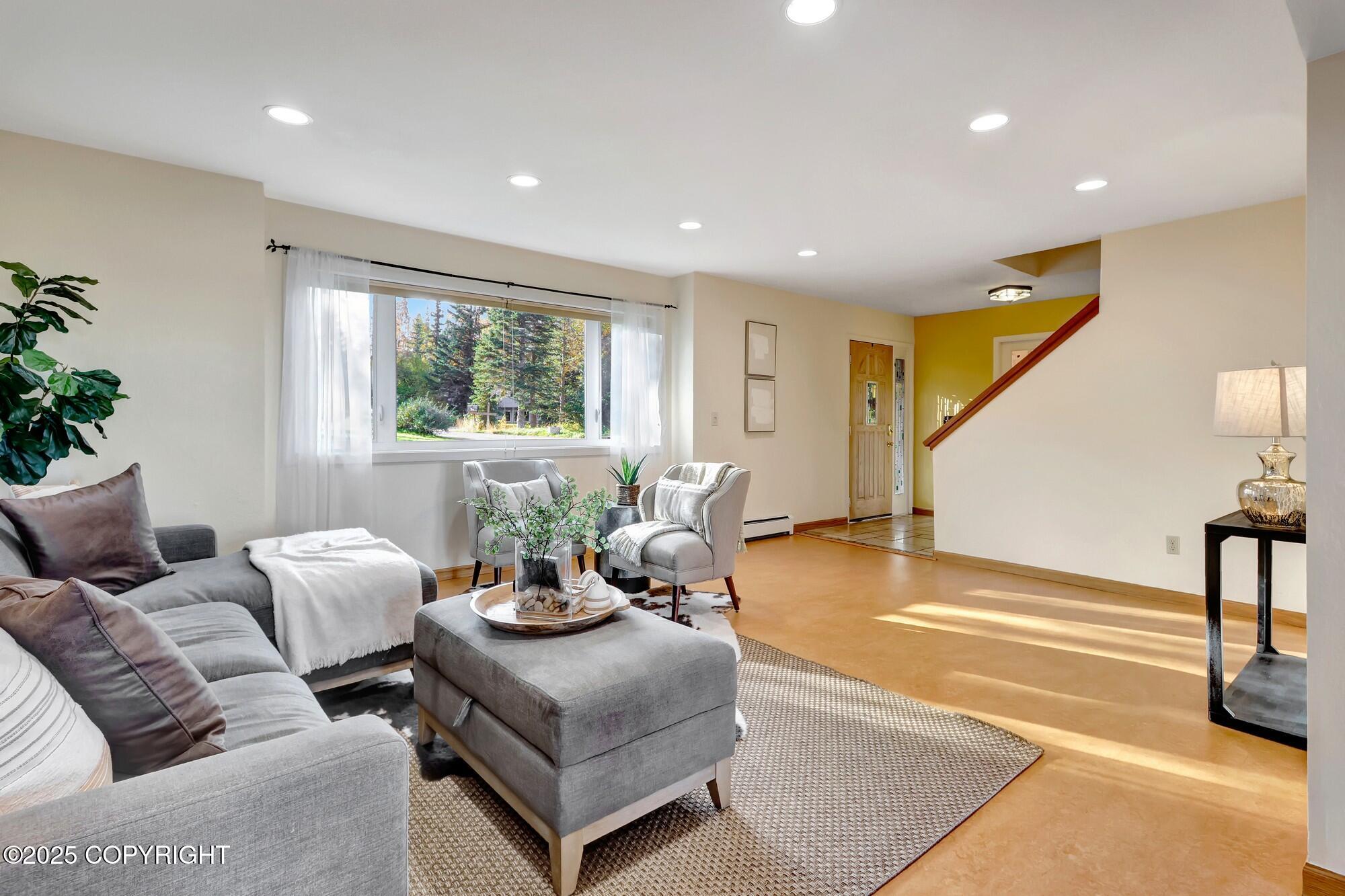 6411 Ridge Tree Circle