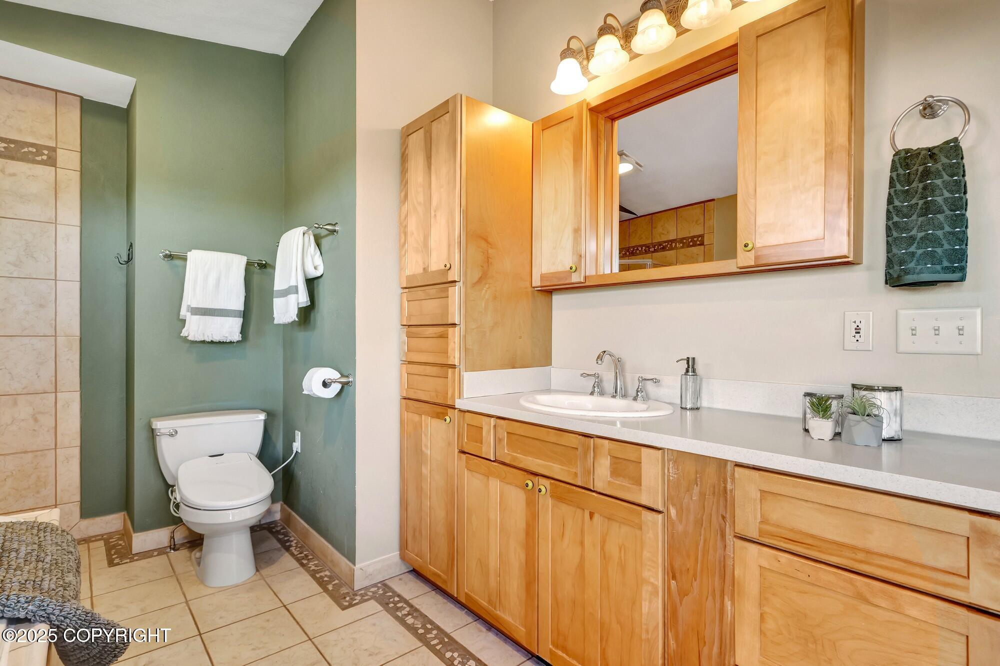 6411 Ridge Tree Circle