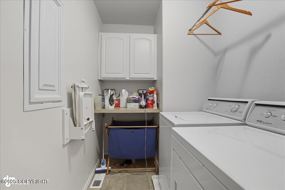 3851 Lincoln Ellsworth Court # 43B Unit: #43B