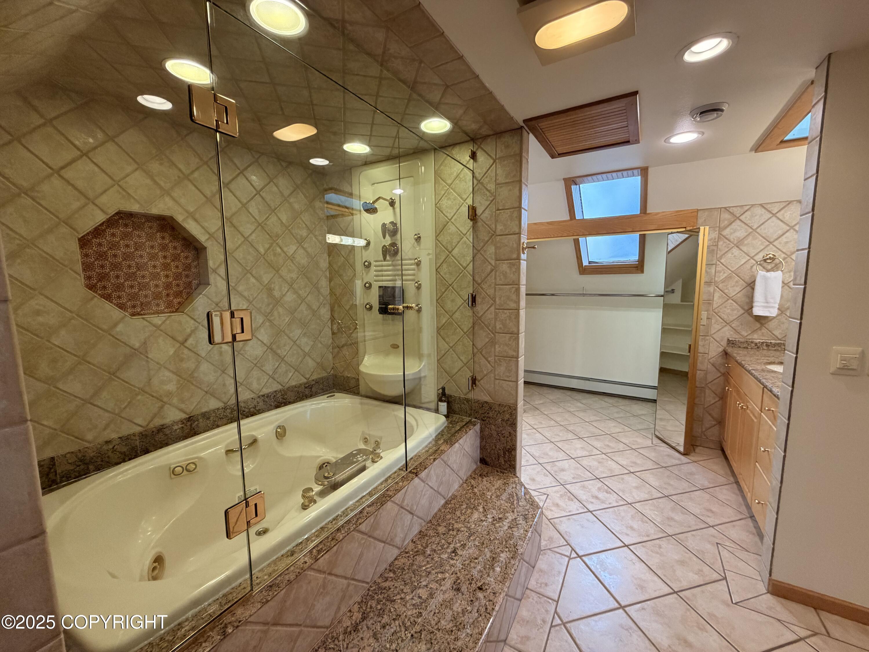 1644 W 11th Avenue