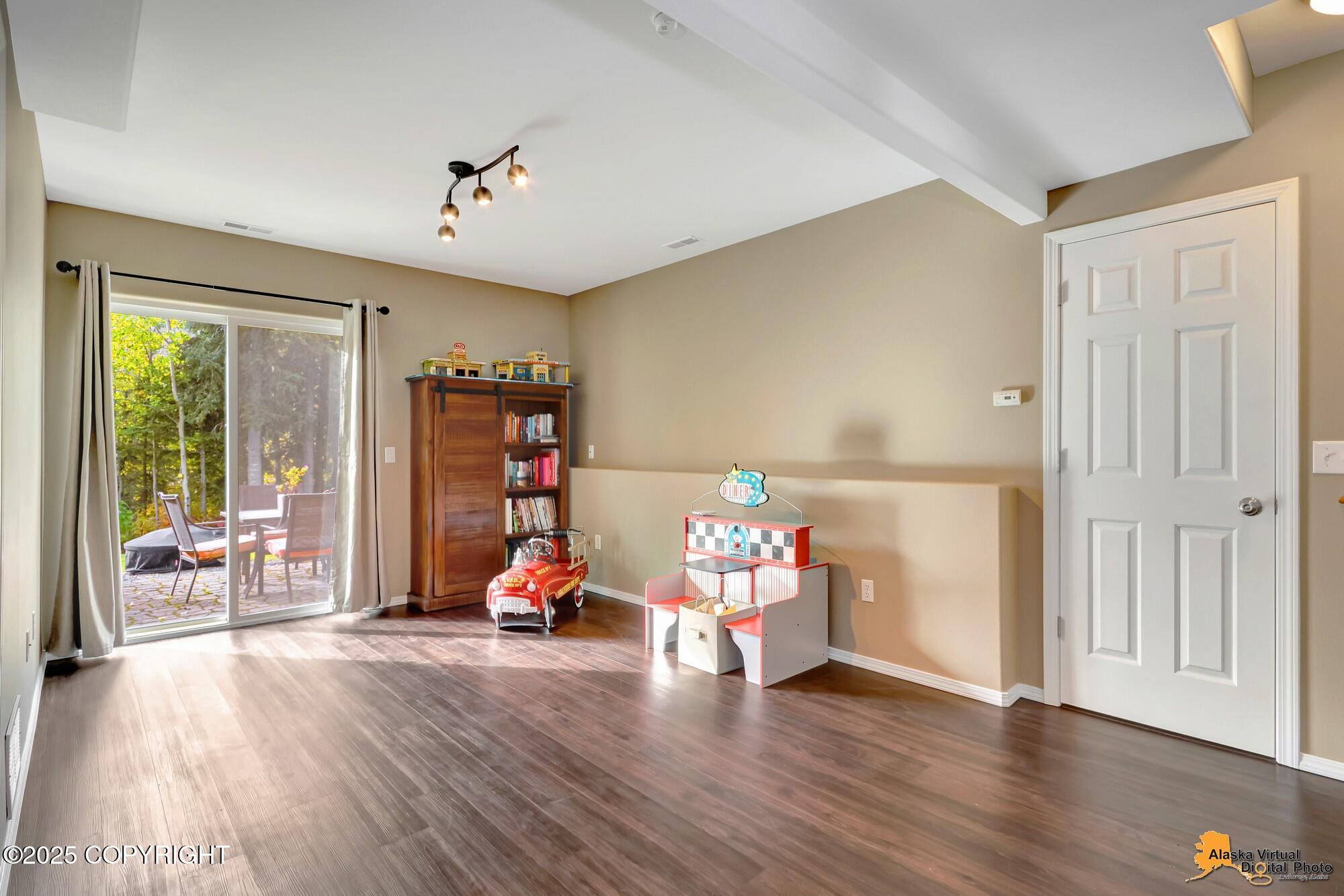 20316 Glacier Park Circle