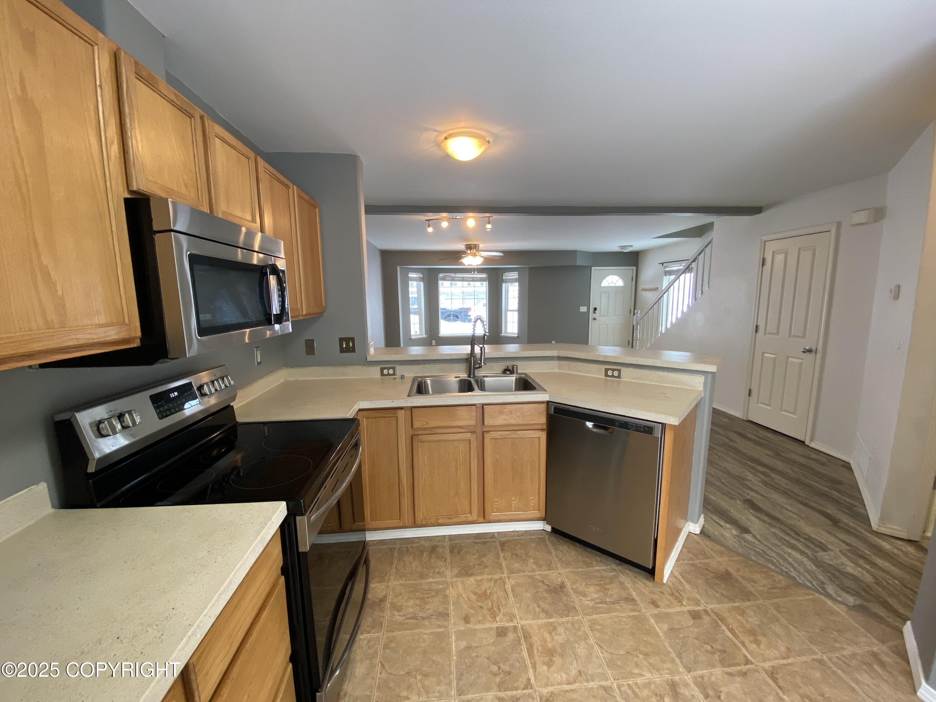 114 Rusty Allen Place