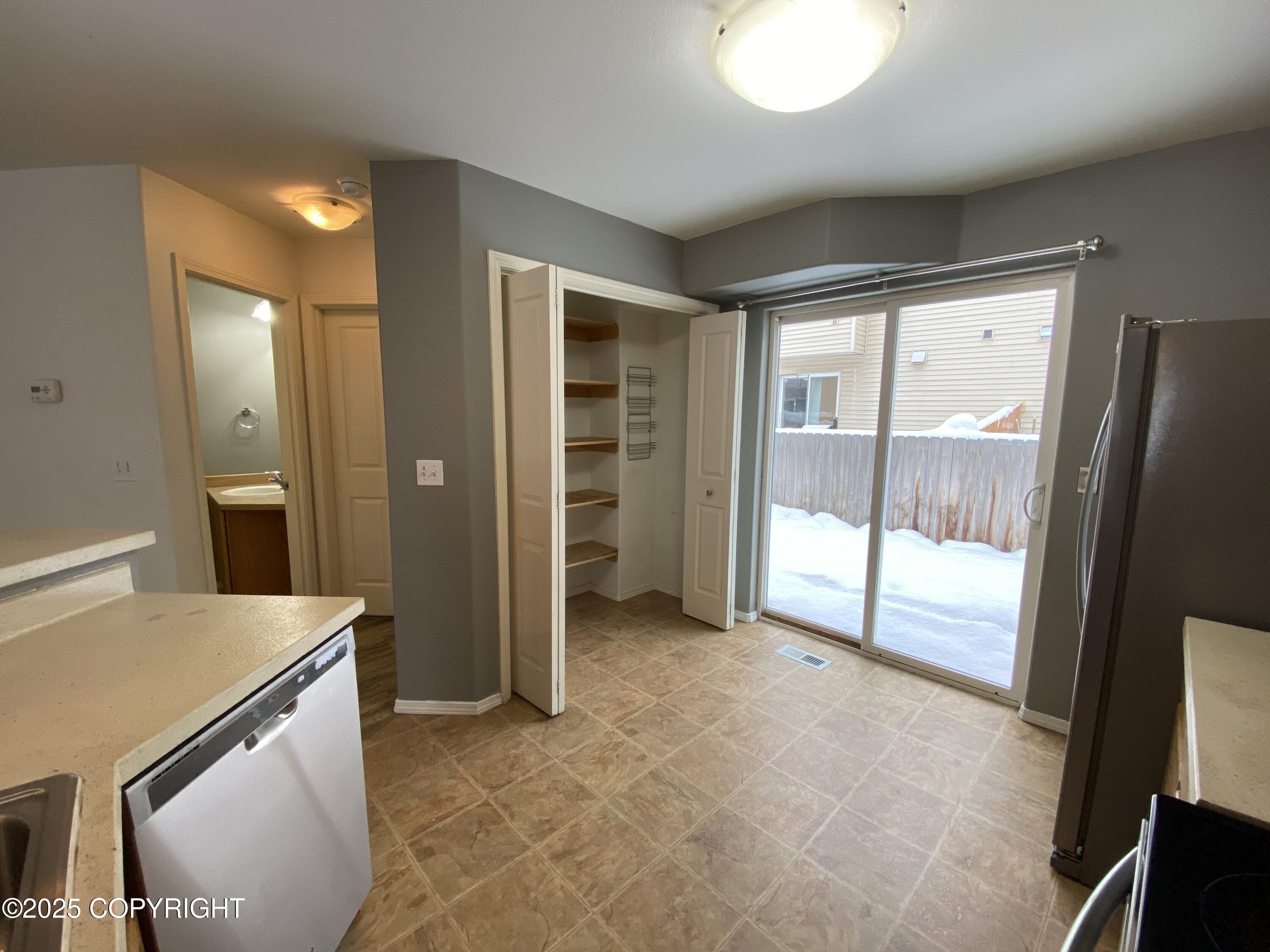 114 Rusty Allen Place