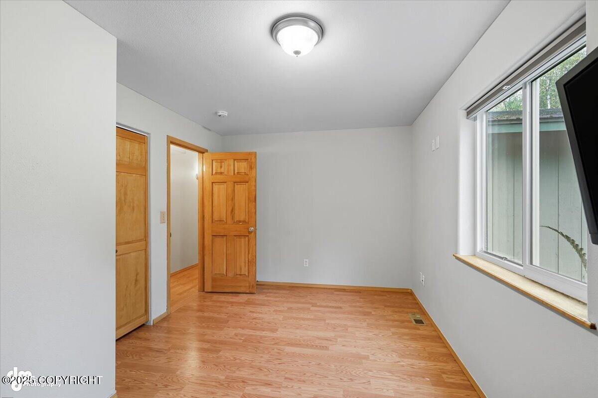 6501 W Commadore Lane